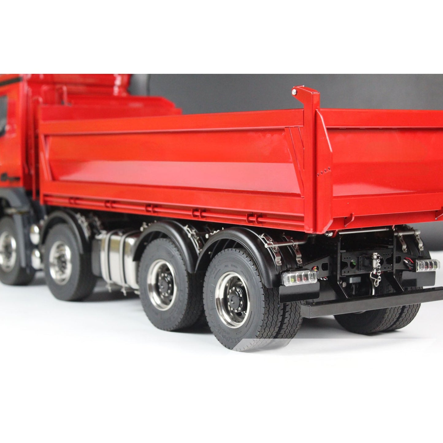 1/14 8x8 RC Hydraulic Dump Tipper Car PNP ESC Servo
