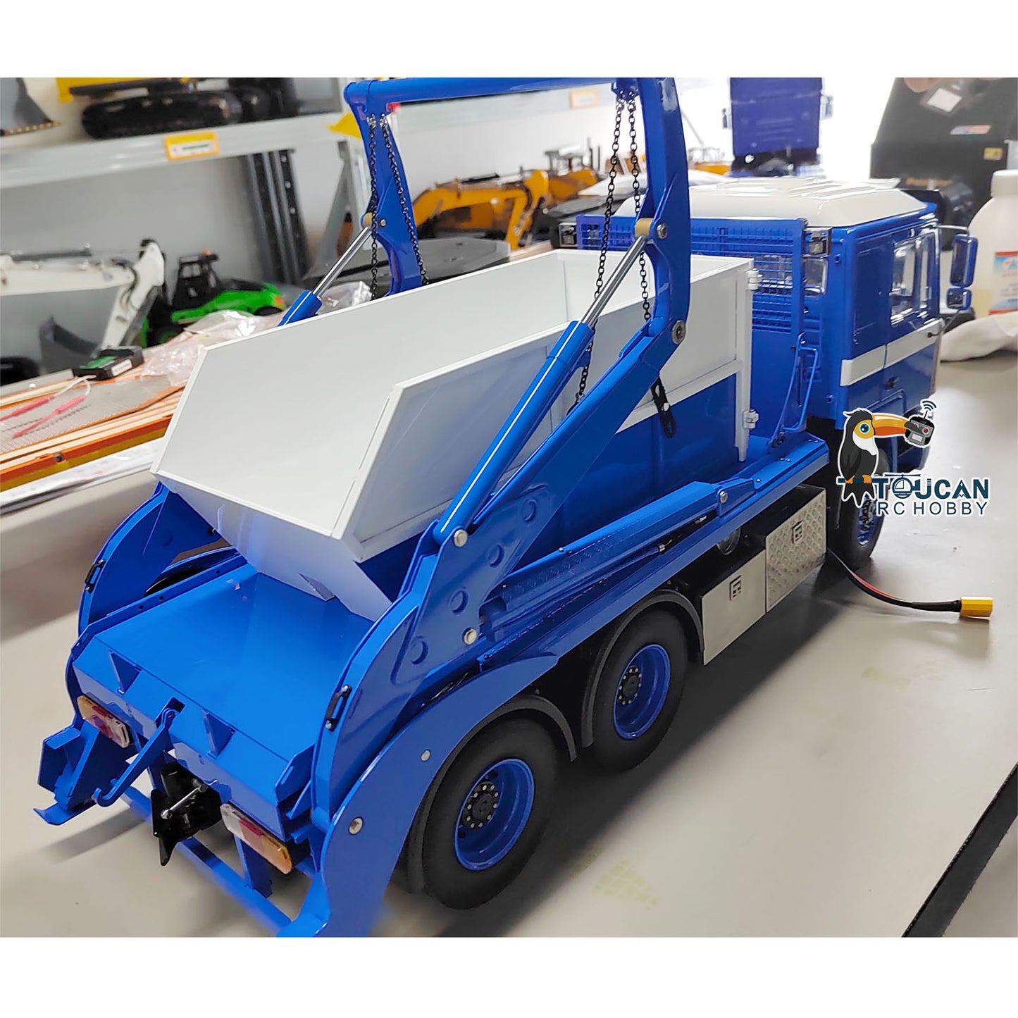 1/14 VL18U F2000 RC Hydraulischer Absetzkipper mit Schwingarm