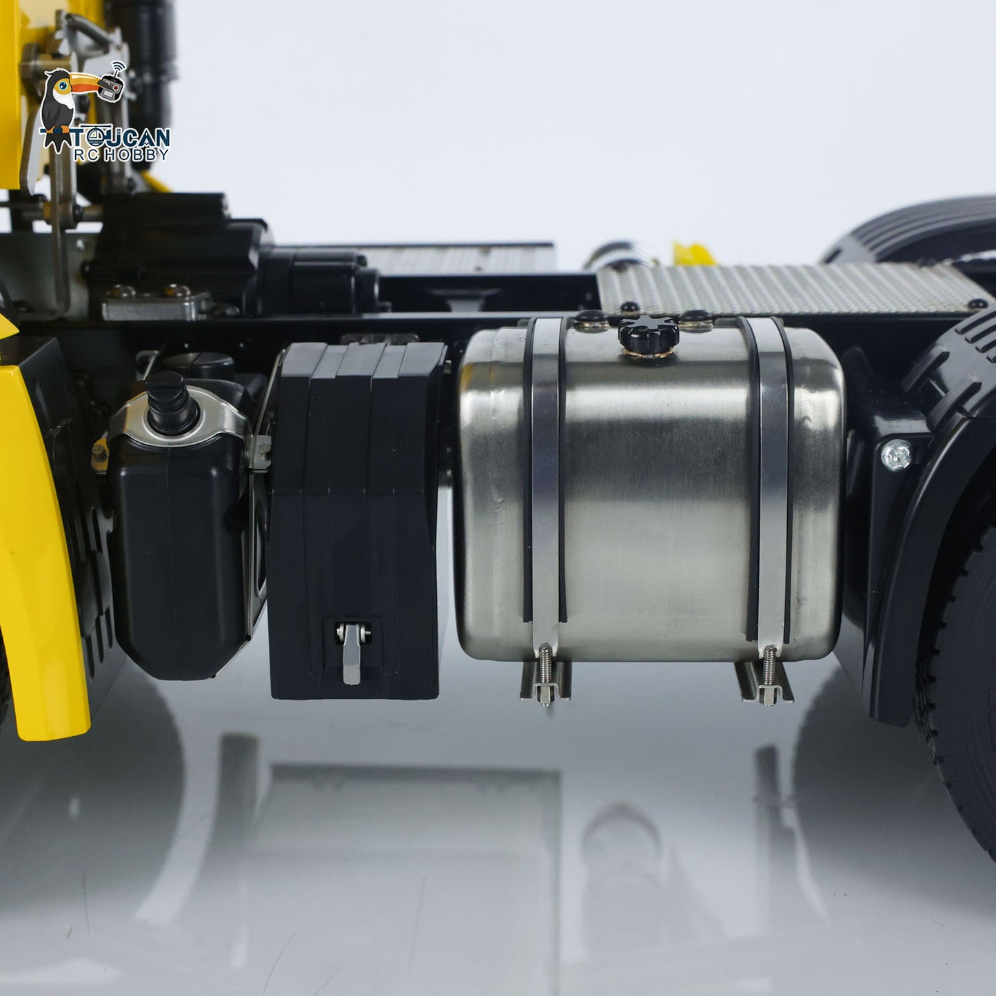 1/14 RC Tractor Truck 3363 Lorry Car Model Metal NO Lock Differential Axle 2Speed Gearbox Light Sound Radio