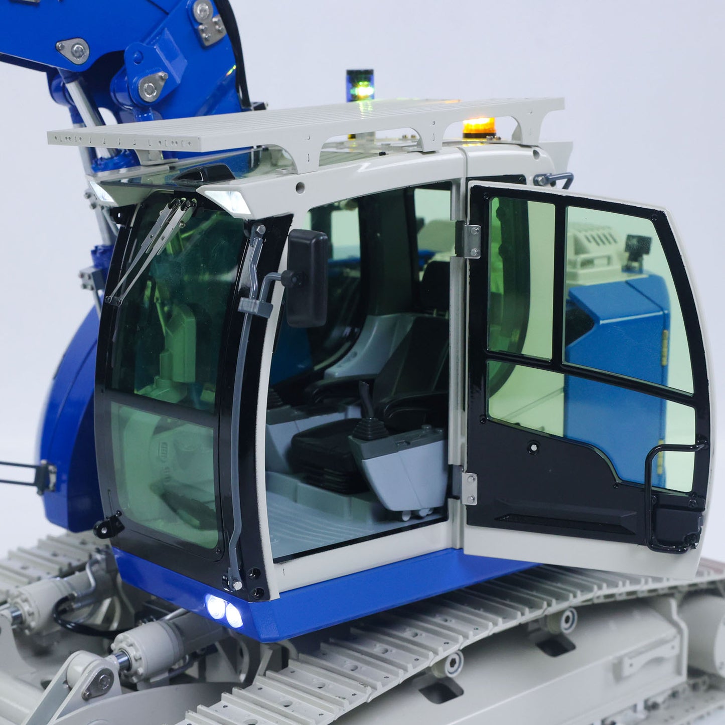 Metal 1/14 RC Hydraulic Excavator LR914 PRO MAX Remote Control Digger Construction Car 8ways Valve PL18EV LITE Radio Battery