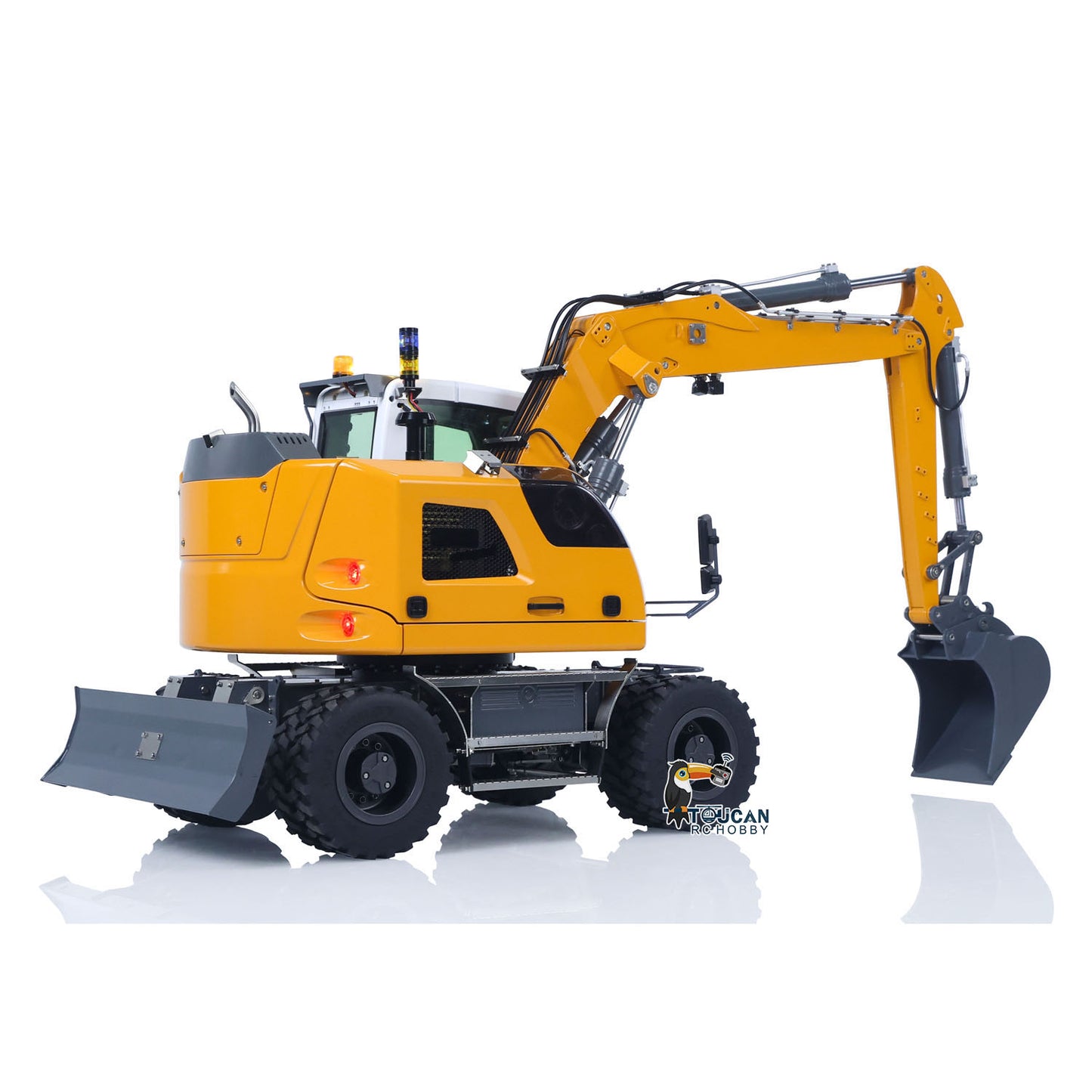 1/14 Remote Control Hydraulic Wheeled Excavator 7-ways Valve RC Digger 2WD/4WD Engineering Vehicle RTR Axle Lock PL18EV Lite