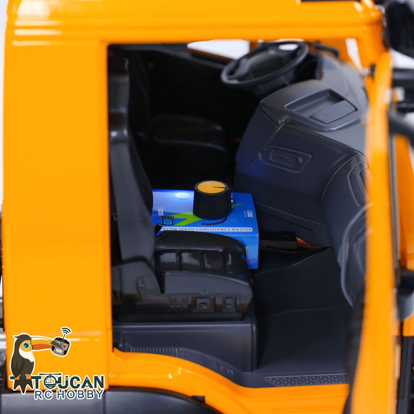 1/14 8X8 RC Hydraulic Wrecker Truck 2Speed Remote Control Road Rescue Vehicle CNC Axle Differential Locks Light System Battery