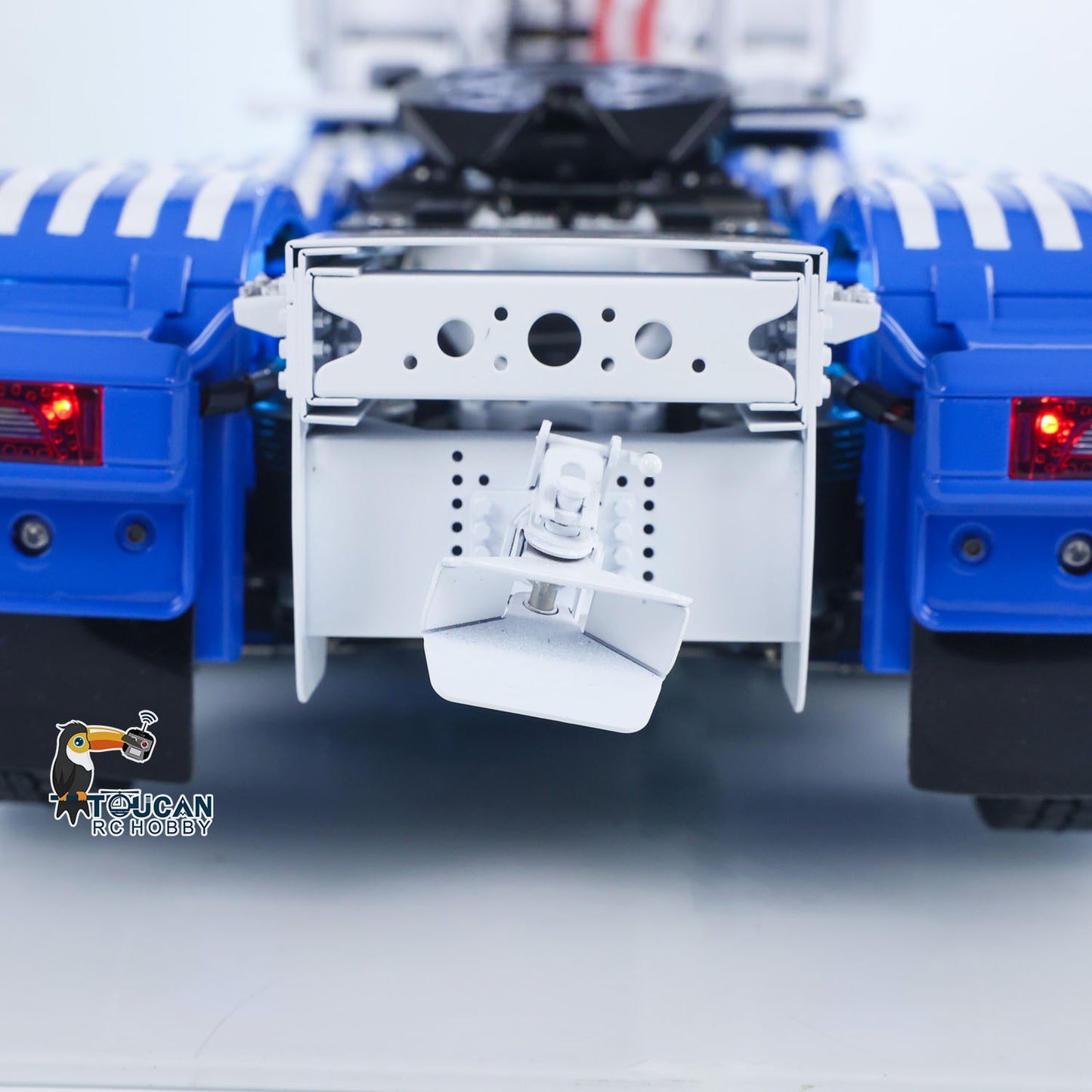 Unitru 04 10x10 Metal Chassis SC 3Speed 1/14 RC Tractor Truck RTR Smoke Light Sound ST8 Radio Battery