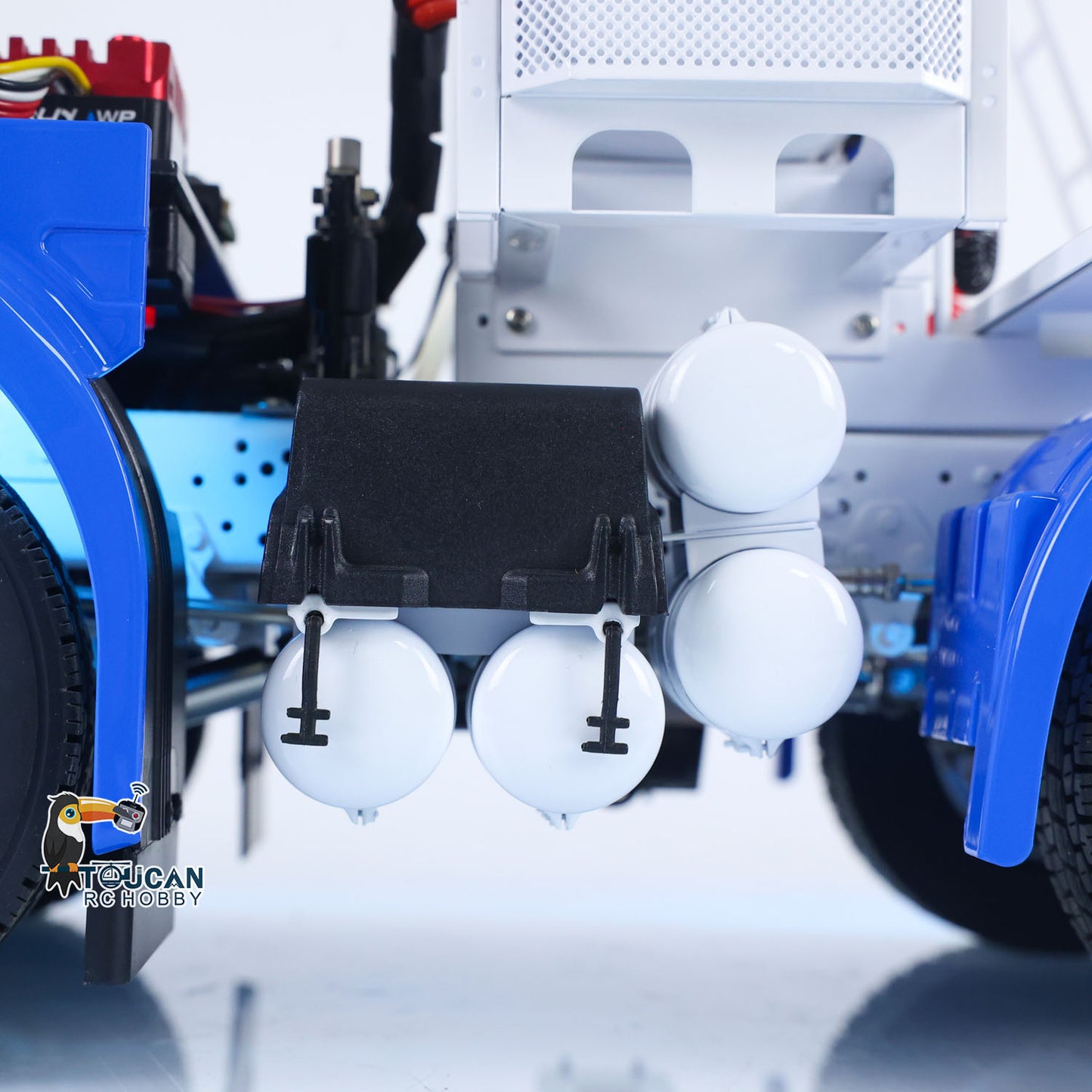 Unitru 04 10x10 Metal Chassis SC 3Speed 1/14 RC Tractor Truck RTR Smoke Light Sound ST8 Radio Battery