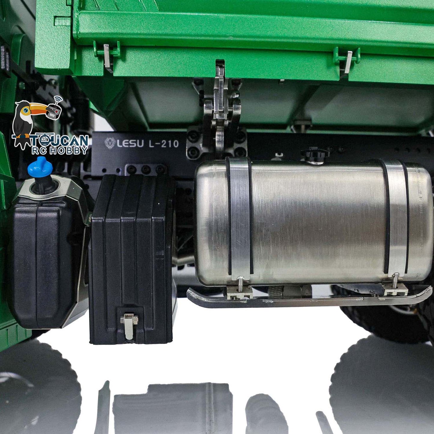 LESU 1/14 3Axles 3-way Tipper RC Hydraulic Dumper Radio Battery RTR