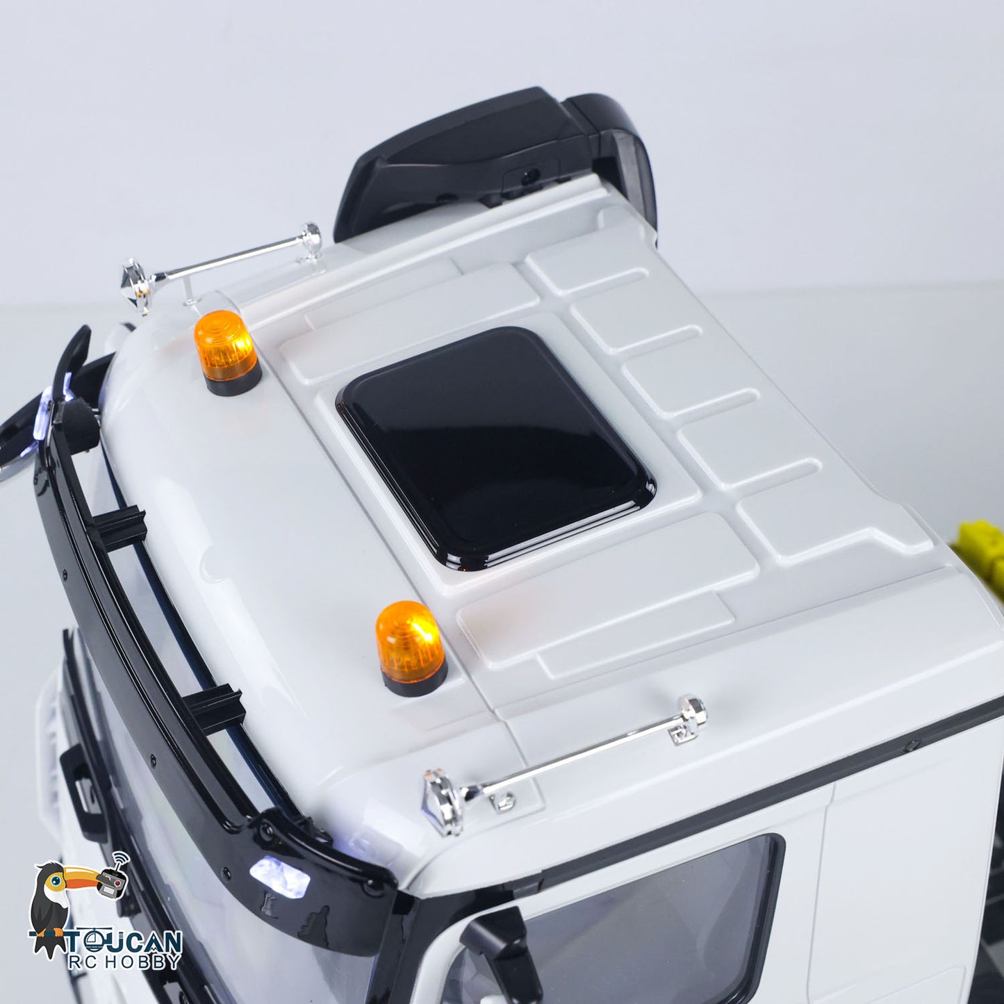 1/14 RC Tractor Truck 3363 Lorry Car Model Metal NO Lock Differential Axle 2Speed Gearbox Light Sound Radio
