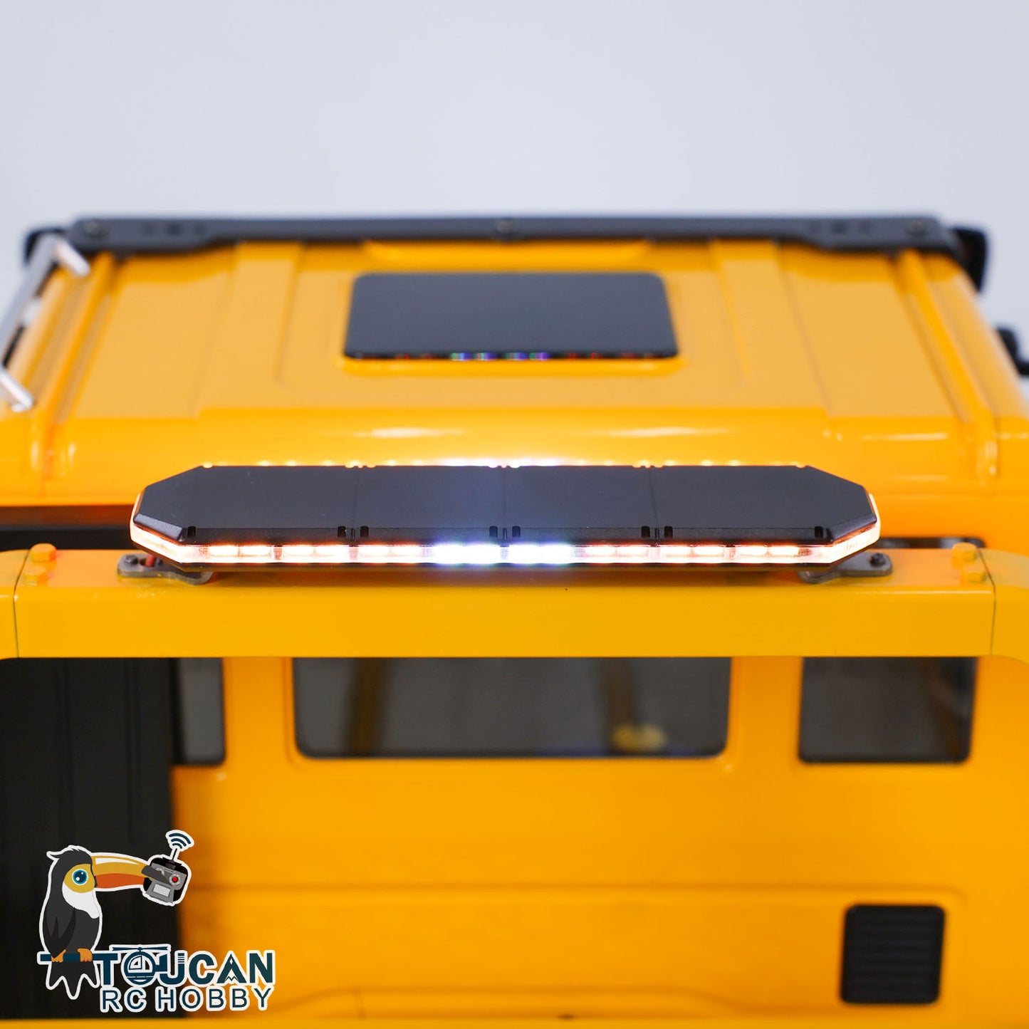 1/14 8X8 RC Hydraulic Wrecker Truck 2Speed Remote Control Road Rescue Vehicle CNC Axle Differential Locks Light System Battery