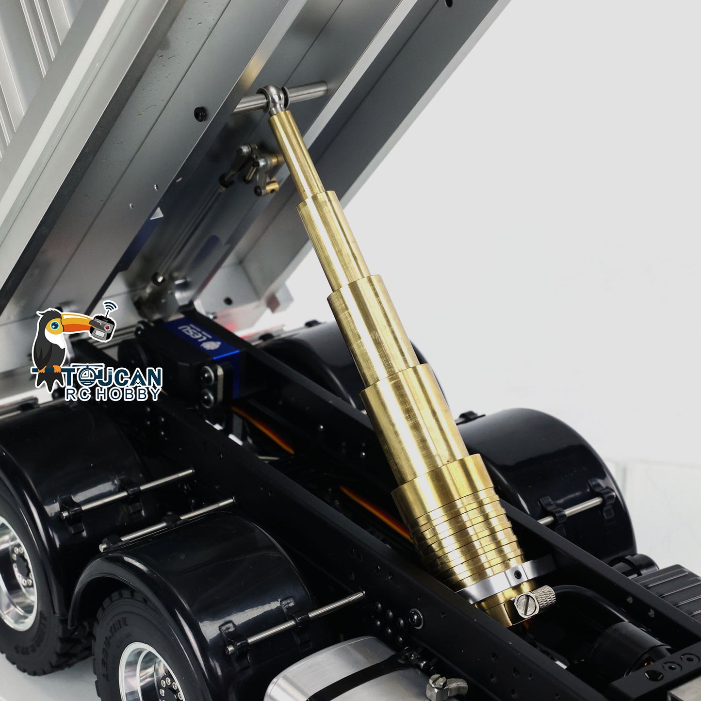 Camion à benne basculante hydraulique LESU 1/14 RTR RC 8X8