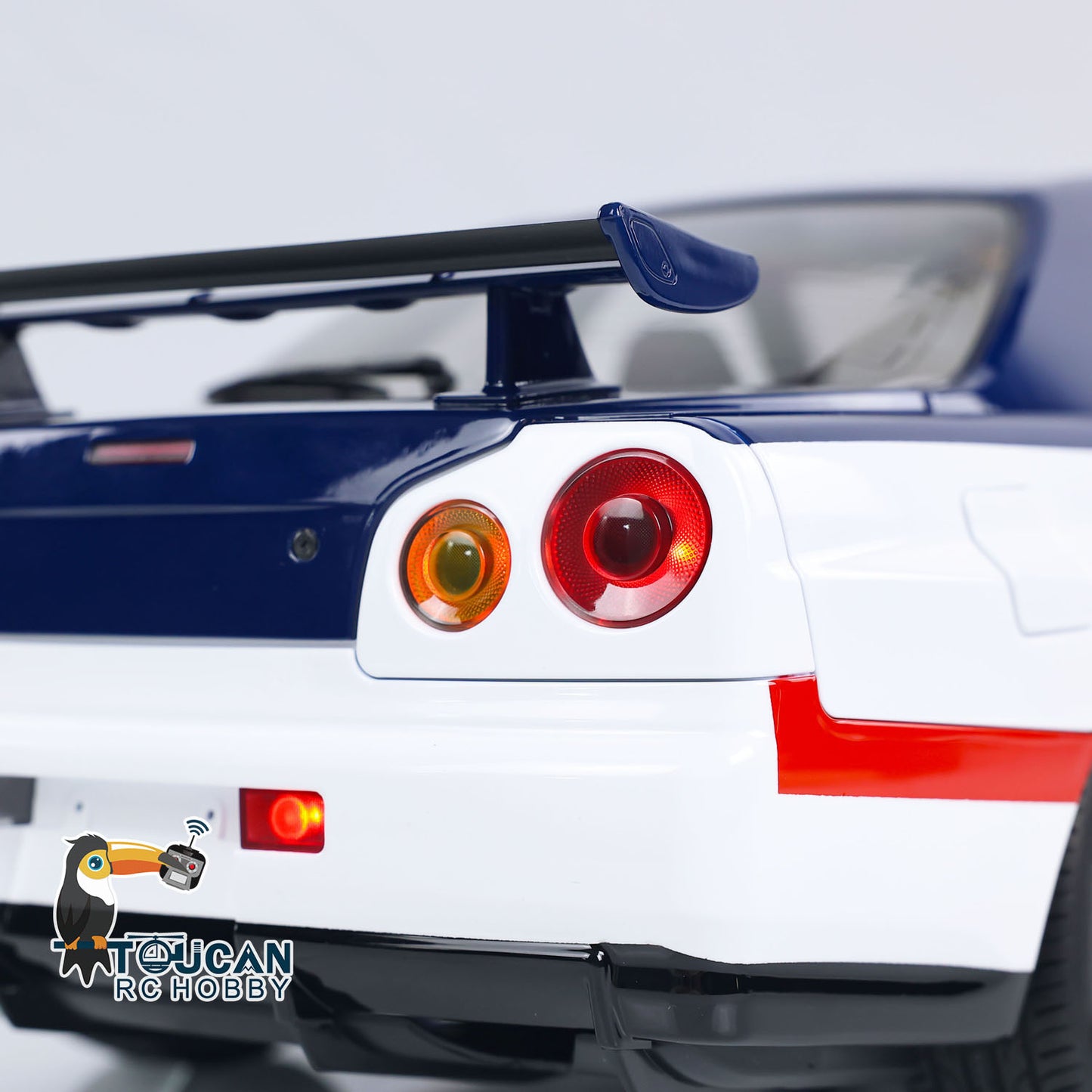 Capo 1/8 Assembled Painted RTR 4x4 4WD R34 RC Racing Drifting Car With Sound Light System Smoke Function