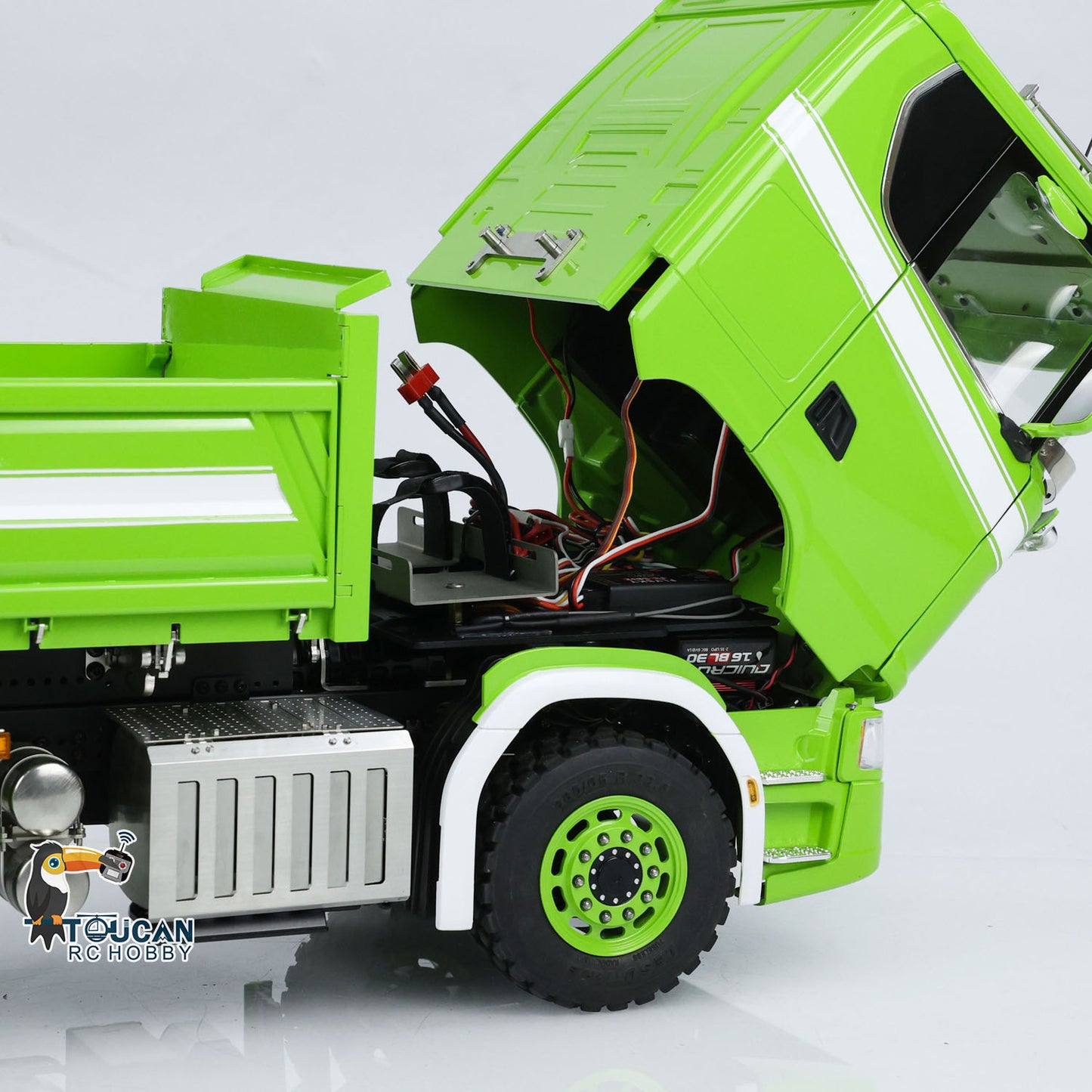LESU 770S 1/14 6x6 RC Camion à benne basculante hydraulique à 3 voies Modèle de benne basculante télécommandé Lumière Son Fumée