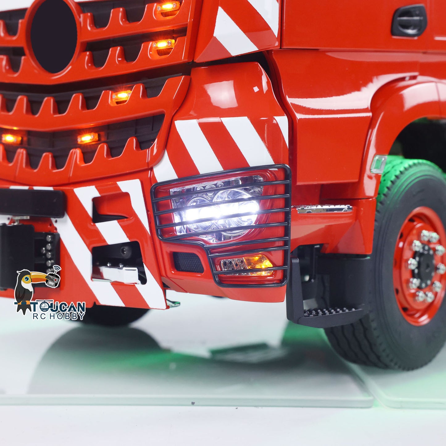 TOUCAN 10X8 Metal Chassis 3363 1/14 RC Tractor Truck RTR Lorry Car Smoke Sound 2Speed Gearbox ST8 Battery Rotating Light