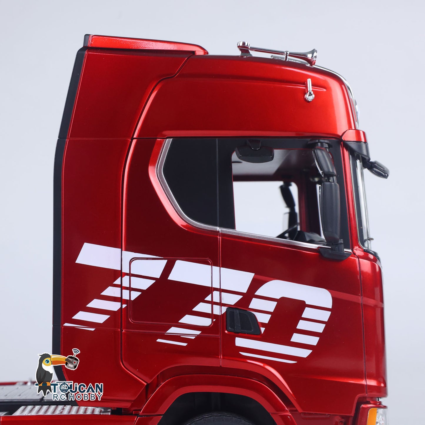 770S Plastic 1/18 RC Tractor Truck Toys Finished Model RTR 7.4V Battery Radio 19CH Light Sound Effects Remote Control Lorry Car