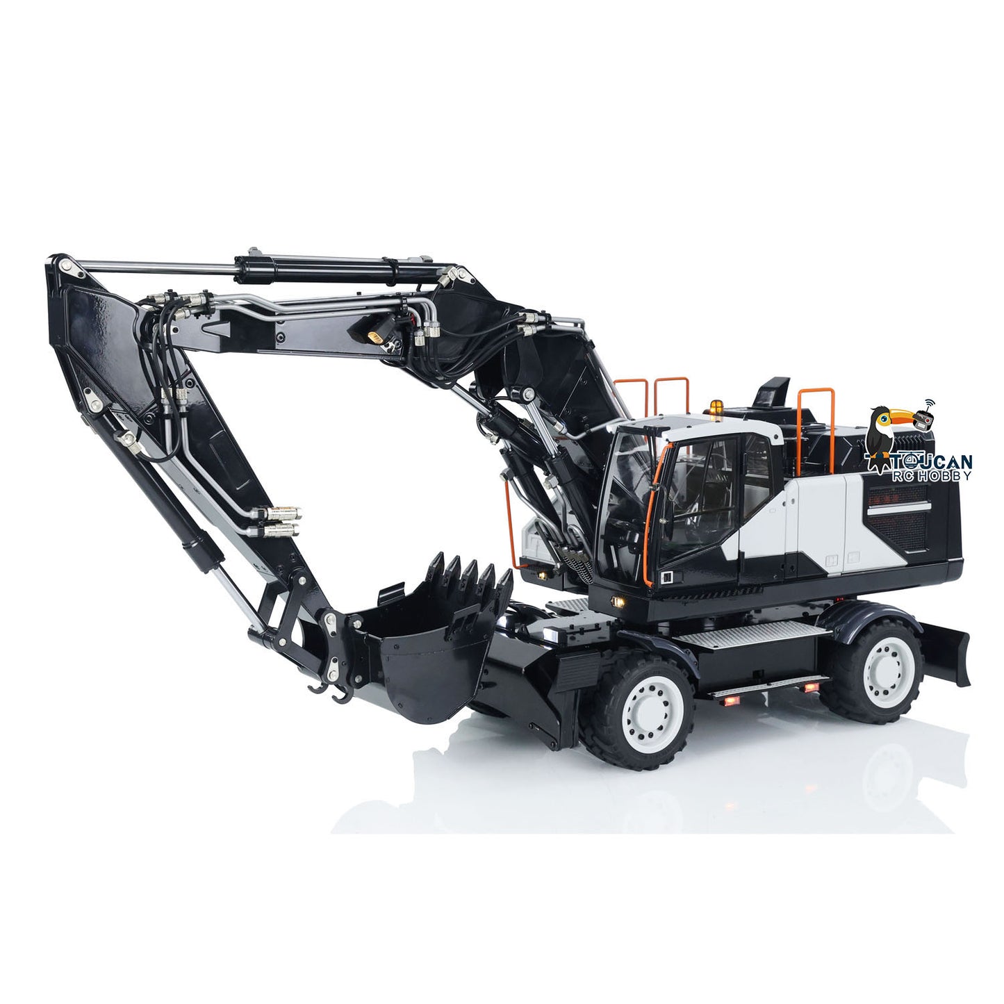 Second Hand Canada Stock EC380 1/14 RC Hydraulic Excavator Wheeled 3-arm Remote Control Diggers Model