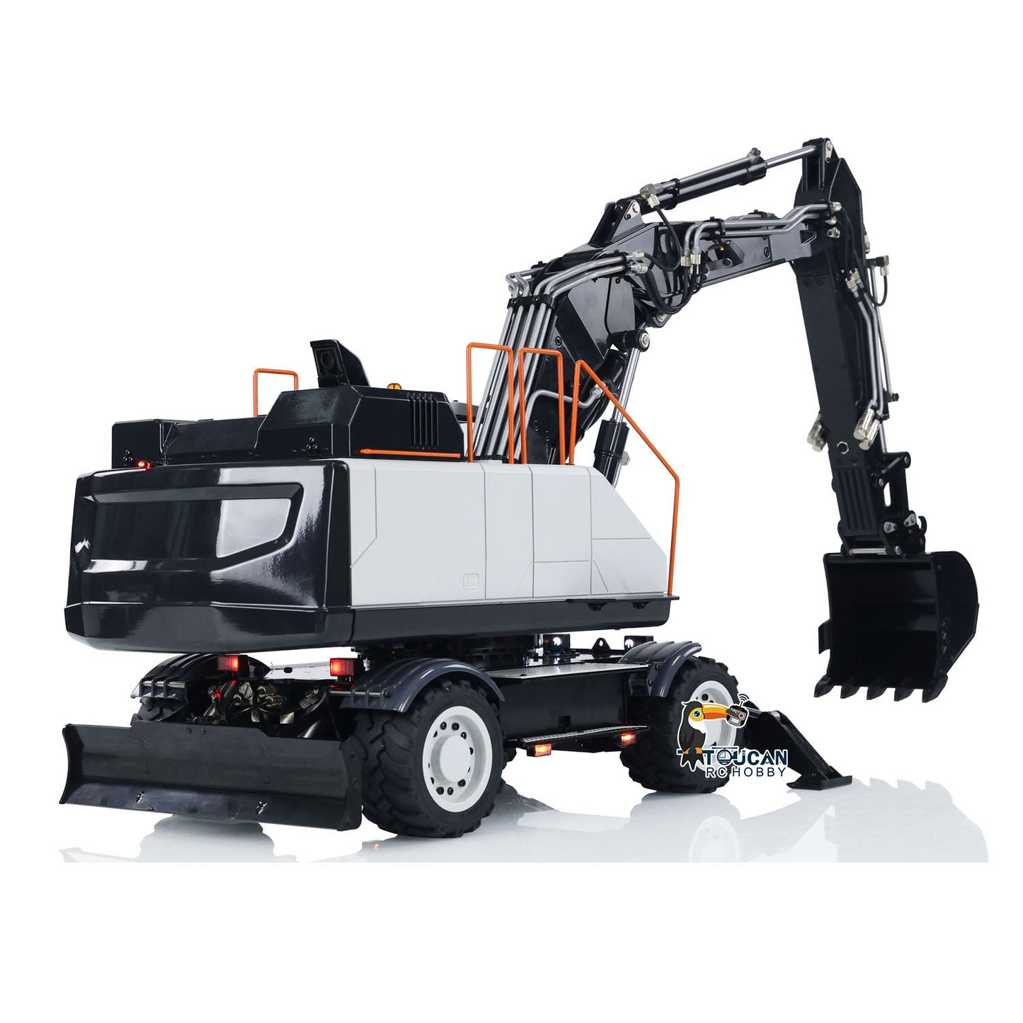 Second Hand Canada Stock EC380 1/14 RC Hydraulic Excavator Wheeled 3-arm Remote Control Diggers Model