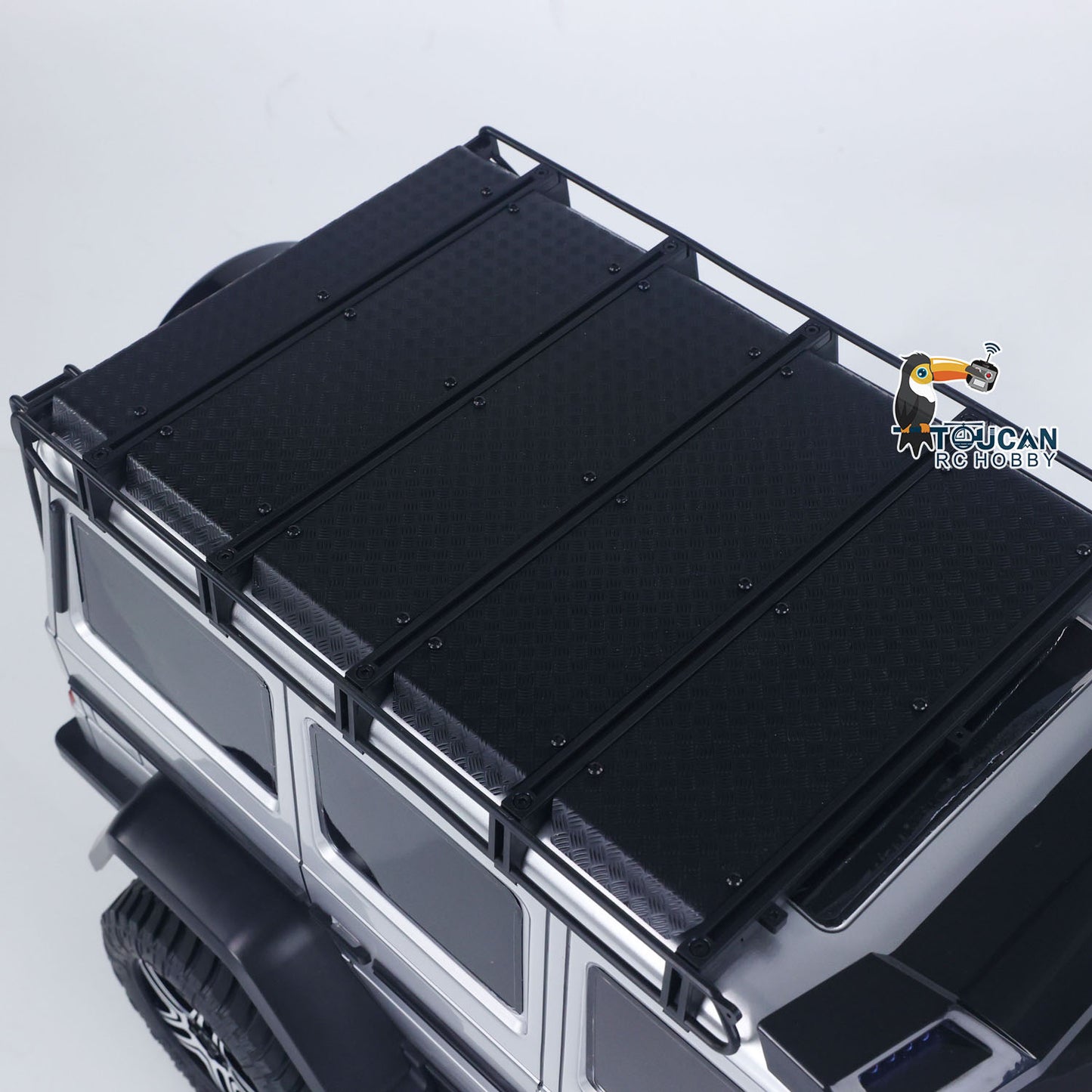 1/8 TRACTION HOBBY Off Road Car KM5 RC Crawler Portal Axle Differential Lock AWD 2Speed Gearbox 775 Brushed Motor