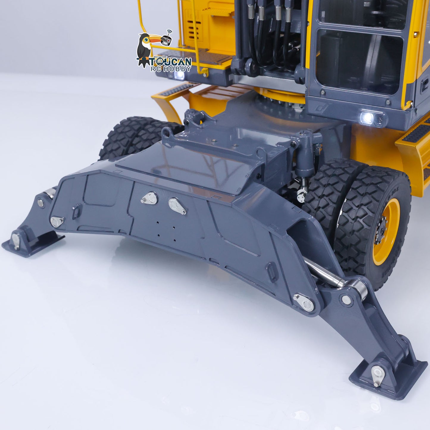 LESU 1/14 AOUE ET30H RC Excavatrice hydraulique sur pneus en métal A0006