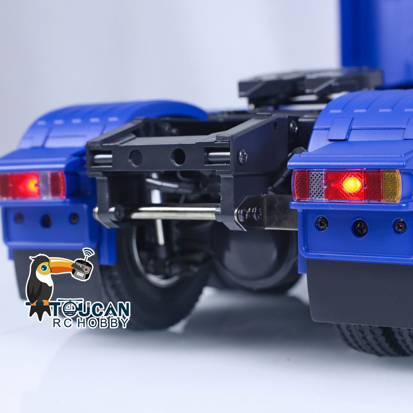 Camion tracteur RC 1/14 6X4 Version optionnelle