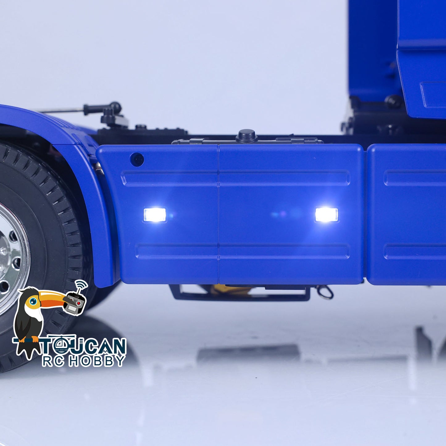 Camion tracteur RC 1/14 6X4 Version optionnelle