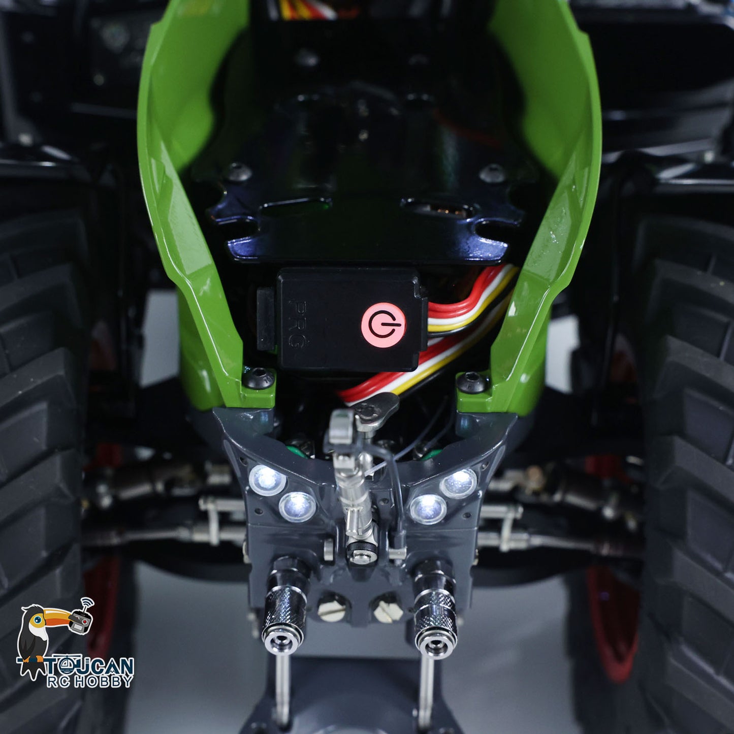 Double Wheeled LESU AOUE 1050 4x4 1/14 Metal Hydraulic RC Tractor Car Light Smoking Simulation Sound Radio Controlled Farm Truck