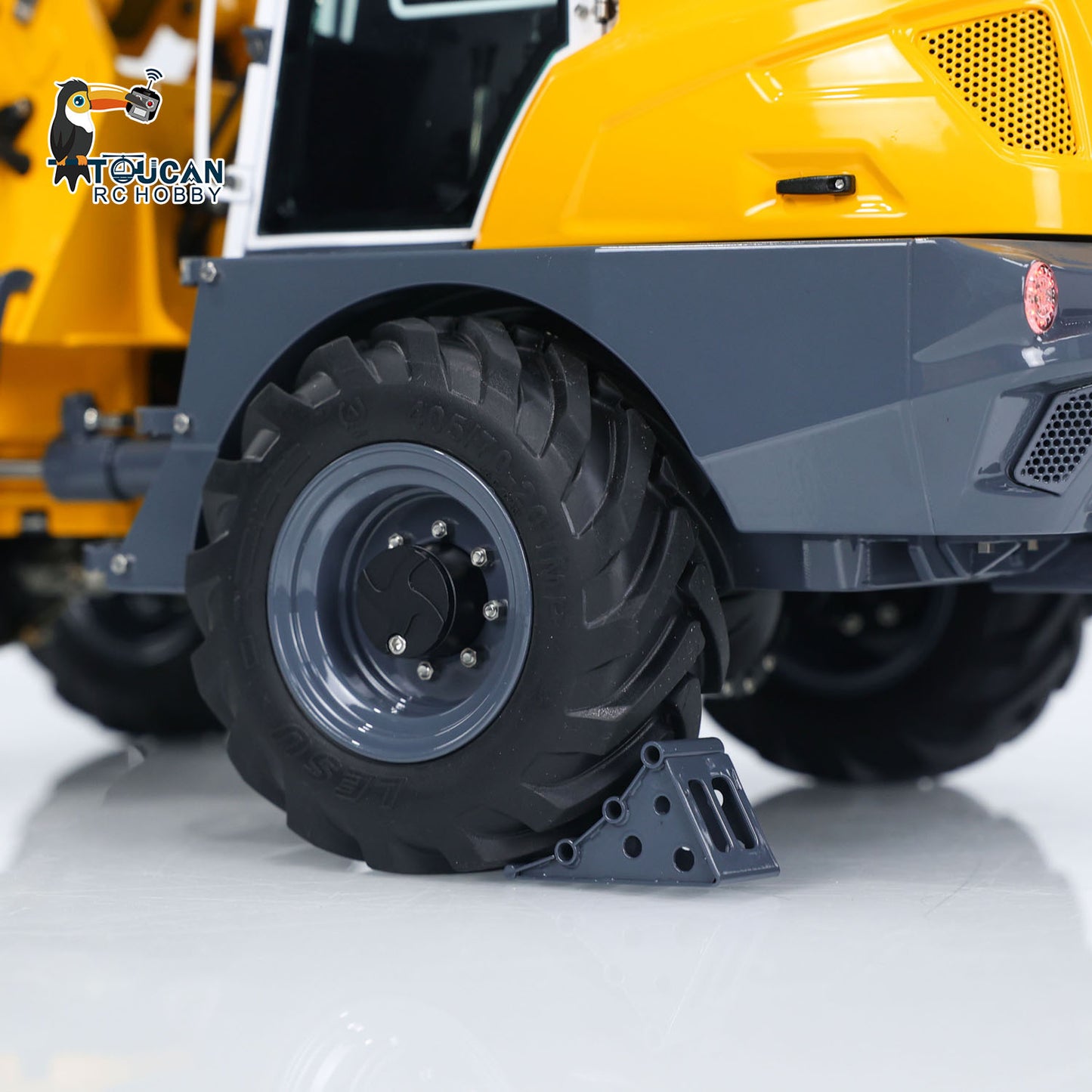 LESU RTR 1/14 RC hydraulique bras télescopique voiture métal chargeur AT1050 chariot élévateur