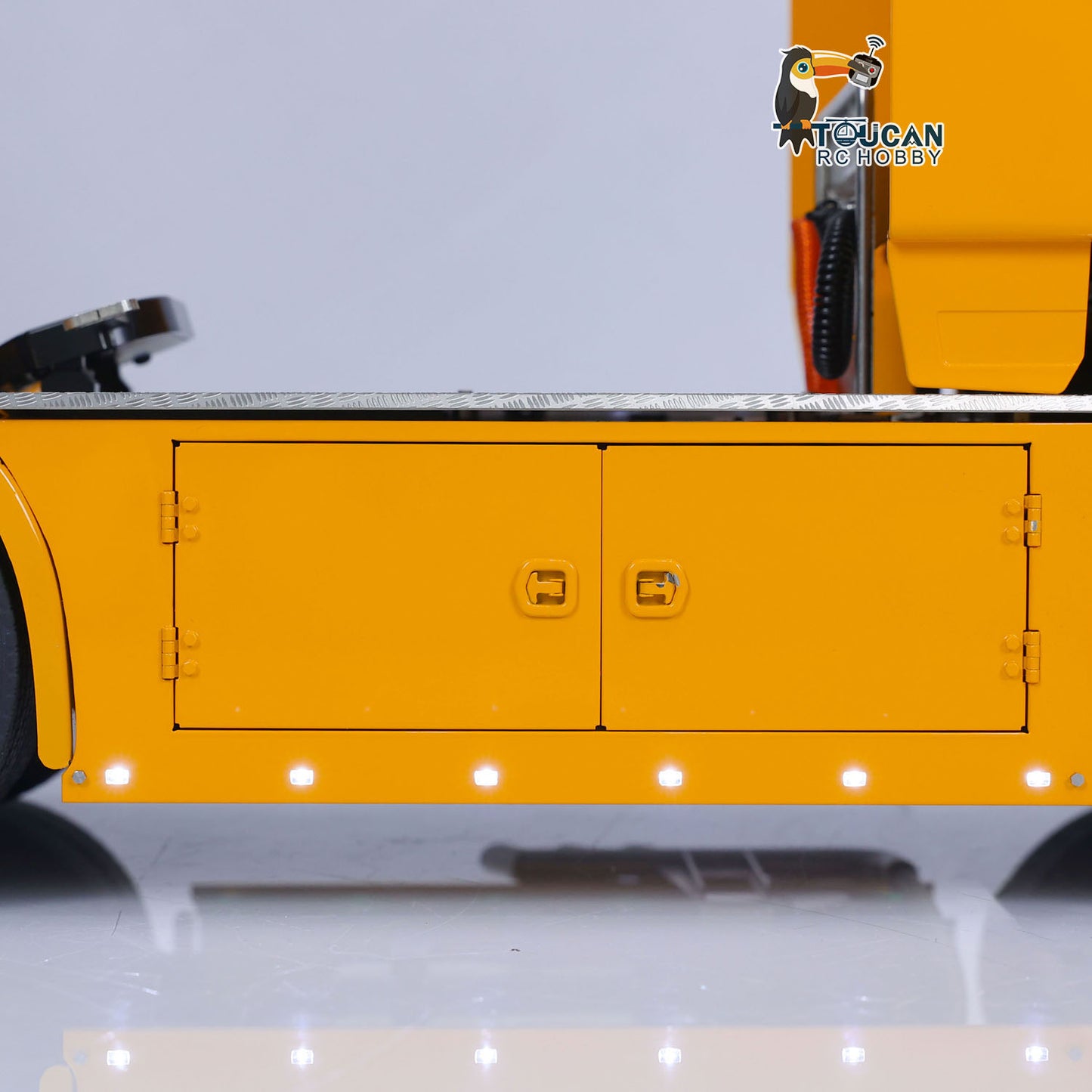 TOUCAN Metal Chassis 4X4 1/14 RC Tractor Truck DIY Customized Car Model