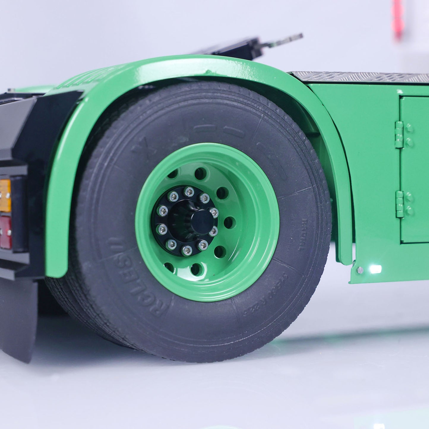 1/14 4X4 RC Tractor Truck TOUCAN Metal Chassis RTR Wireless Controlled Cars Modeln