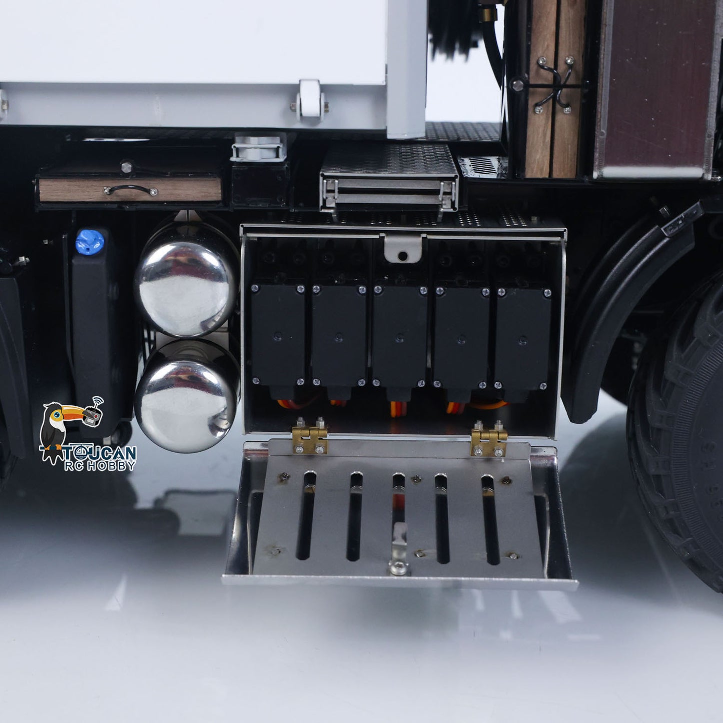 4151 AK Metal 1/14 RC Tractor Truck with Hydraulic Crane Fly Jib Arm Bucket 6*6 Remote Control Farm Car 3Speed Model Lorry Sound