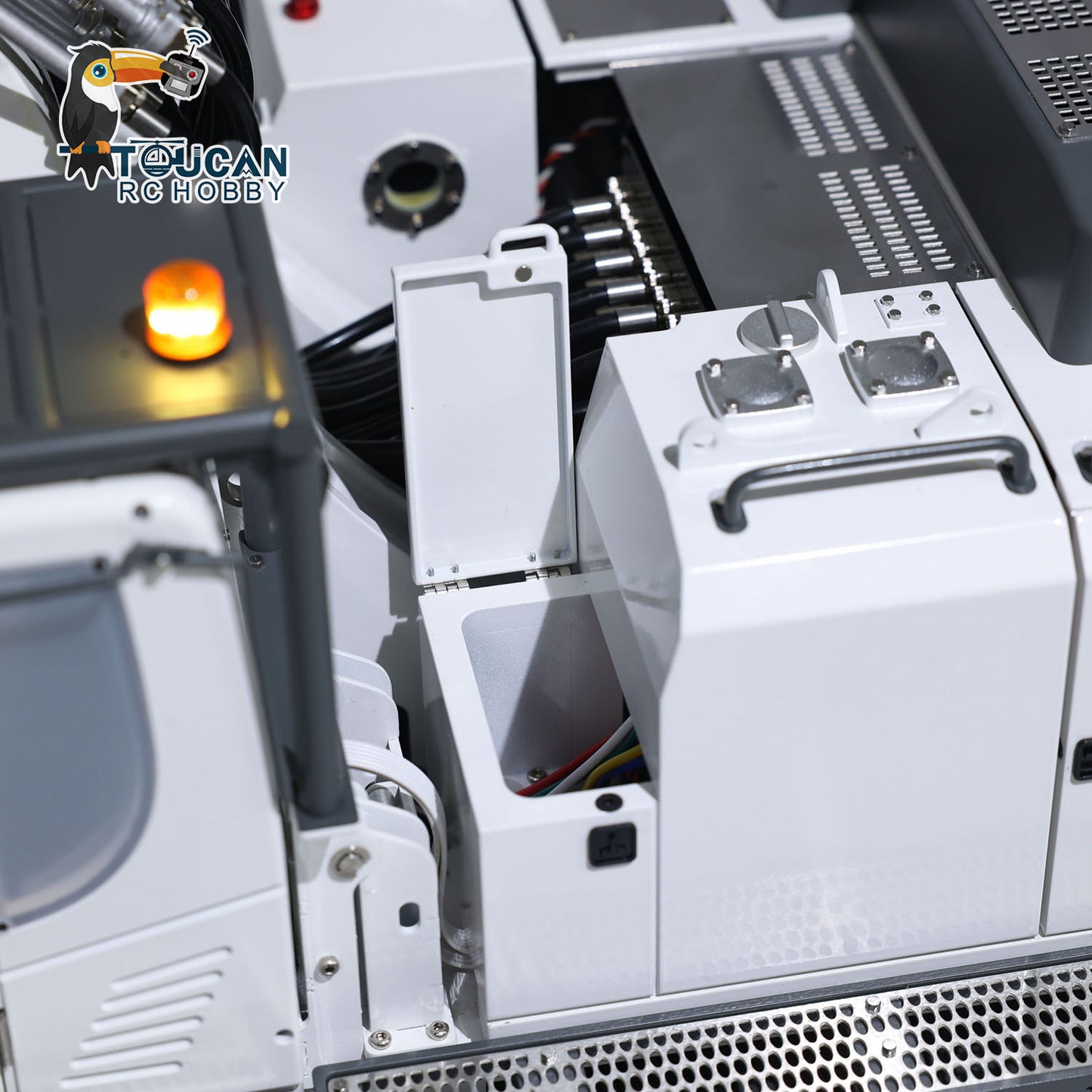 En stock K970-300 1/14 CUT RC Excavatrices hydrauliques avec contrôleur radio PL18EV Lite