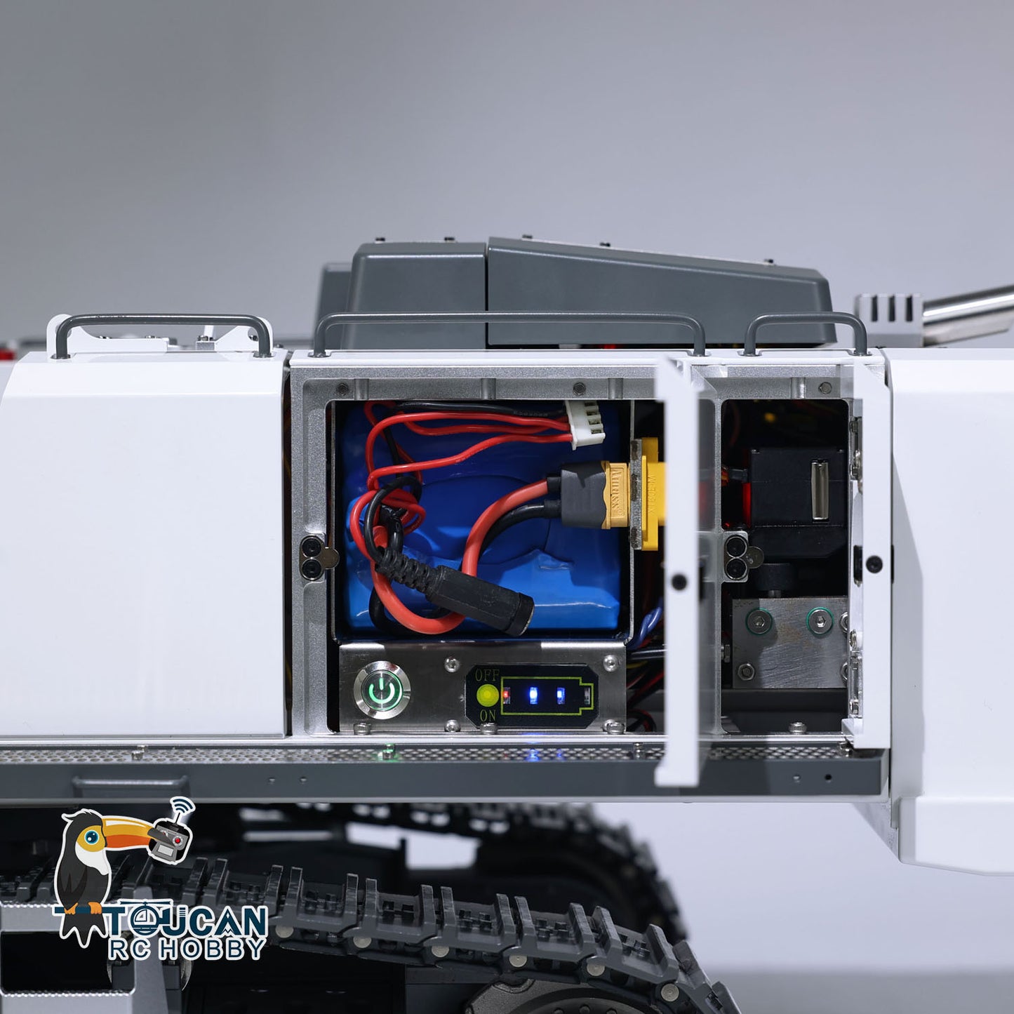 En stock K970-300 1/14 CUT RC Excavatrices hydrauliques avec contrôleur radio PL18EV Lite