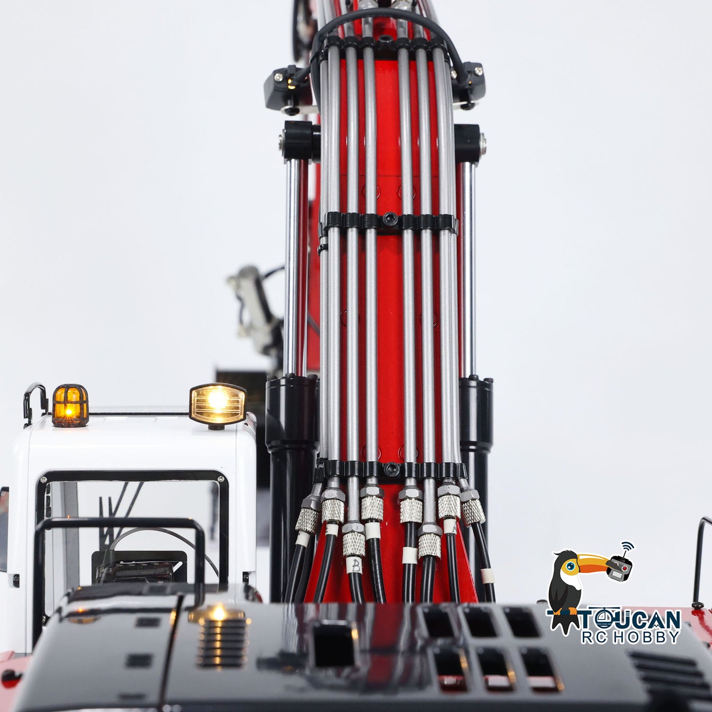 Pelle hydraulique sur chenilles MTM 1/14 946 RC 2 bras en métal ARTR avec godet de démolition