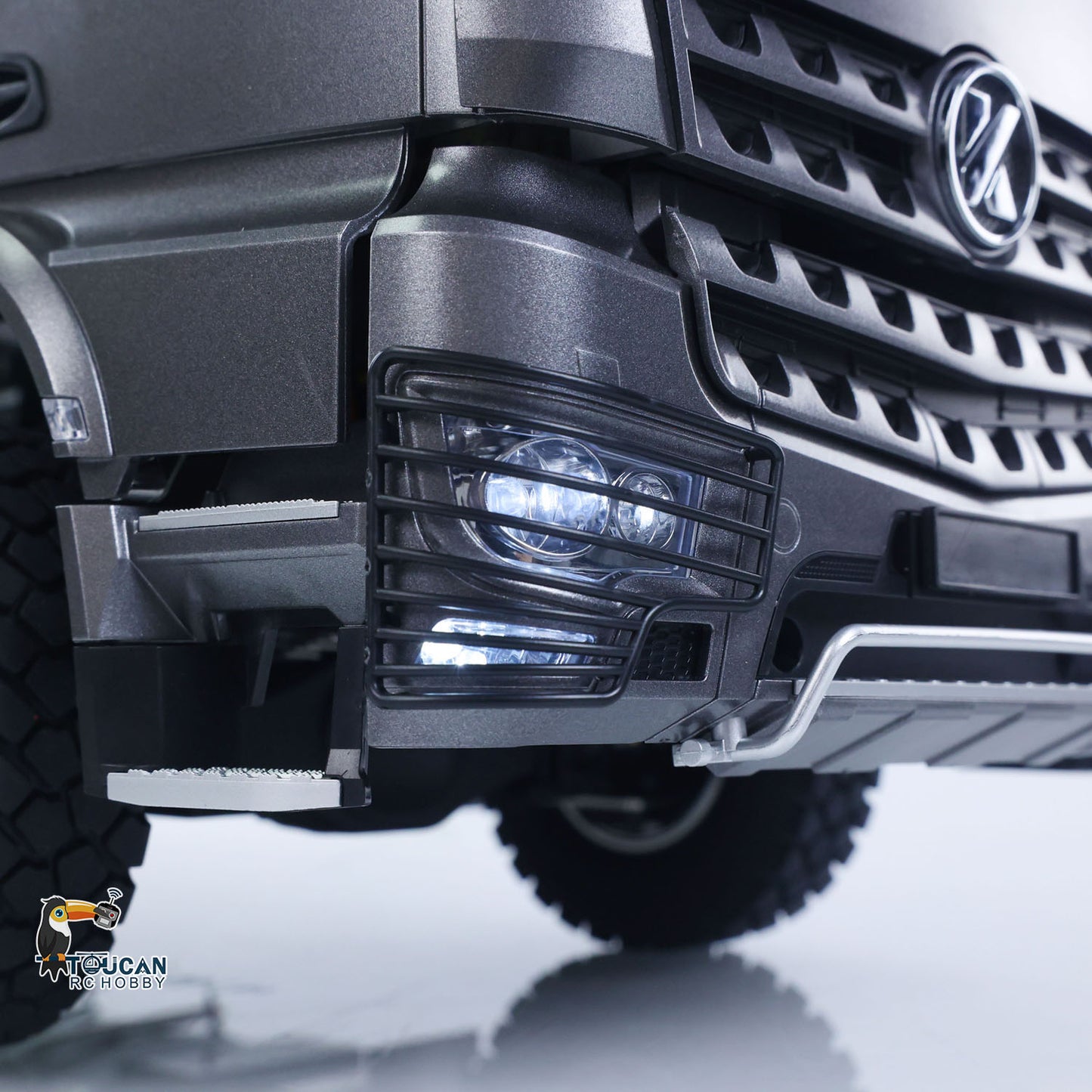 US STOCK New 2.4G RC Electric Lifting Dumper 5702 Model 1:14 6?¨¢6 Remote Control Tipper Lifting Rod Vehicle Sound Light Motor RTR Car Toy