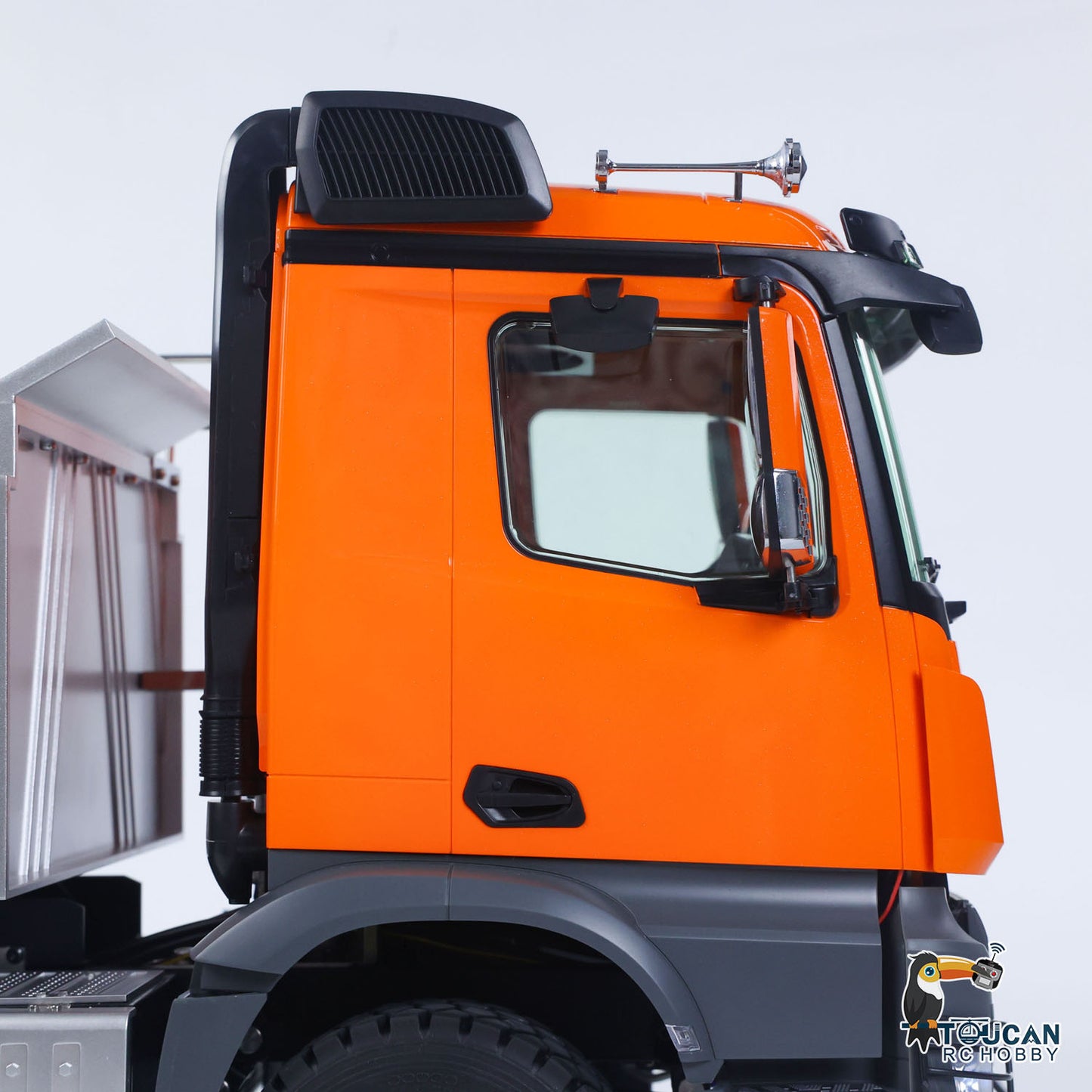 US STOCK 1/14 2.4G Remote Control Electric Lifting Dumper 5702 Model 6*6 Tipper Vehicle 2Speed Sound Light Motor RTR Car Gifts Adults