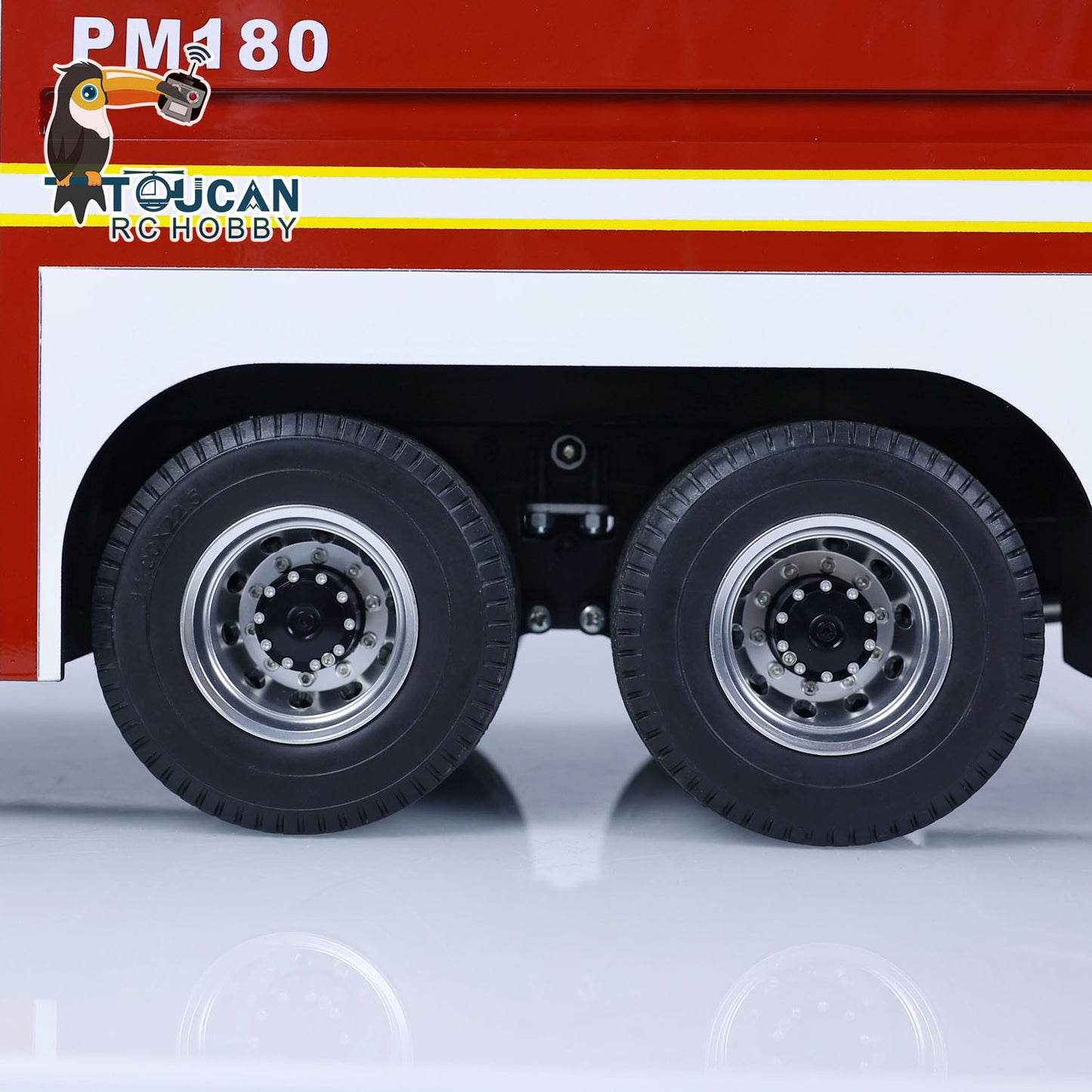 8x4 1/14 RC Fire Fighting Truck RC Fire Sprinkler Vehicles