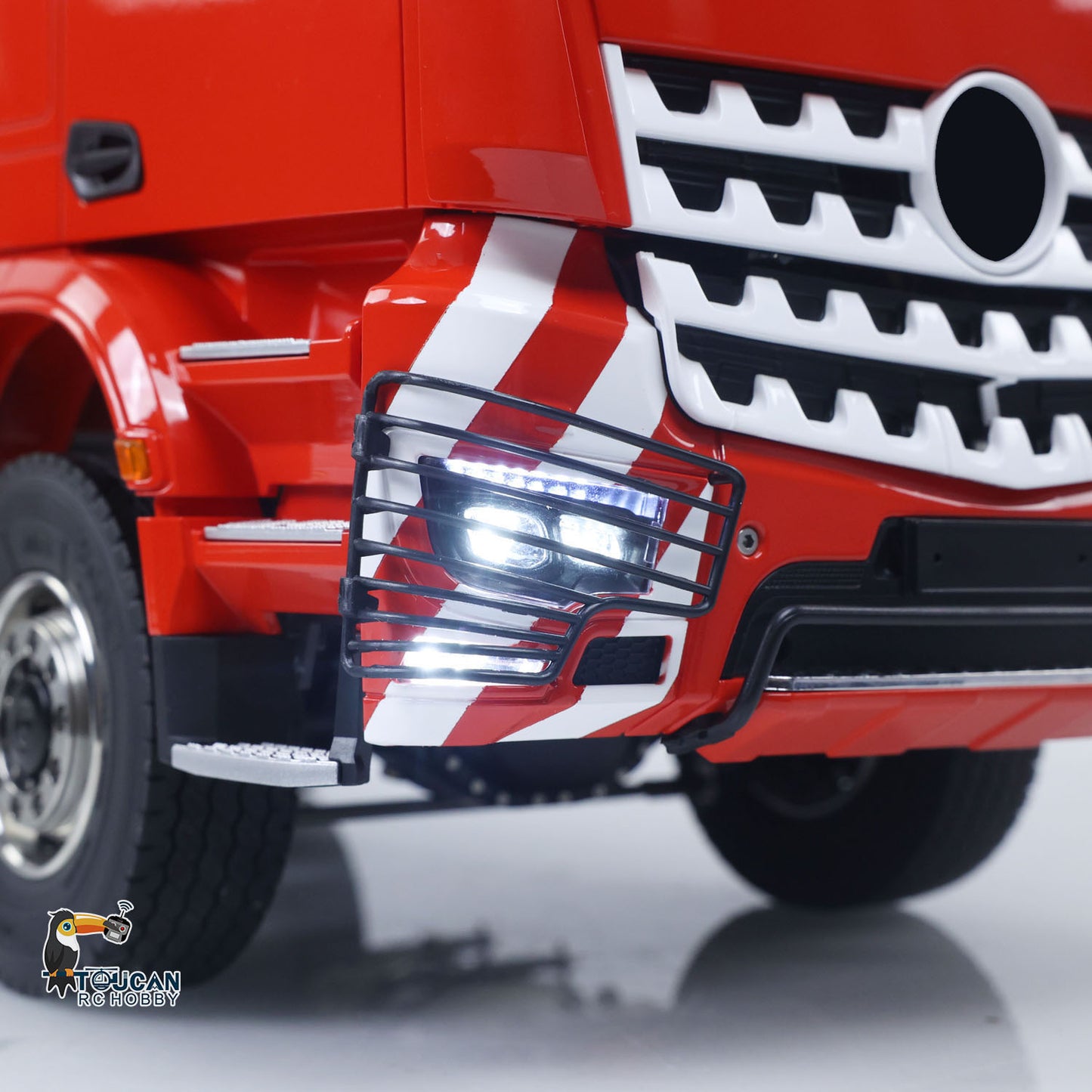 Dumper hydraulique RC en métal 1/14 8x8 Roll Off Dump Truck 3363 Essieu arrière directeur