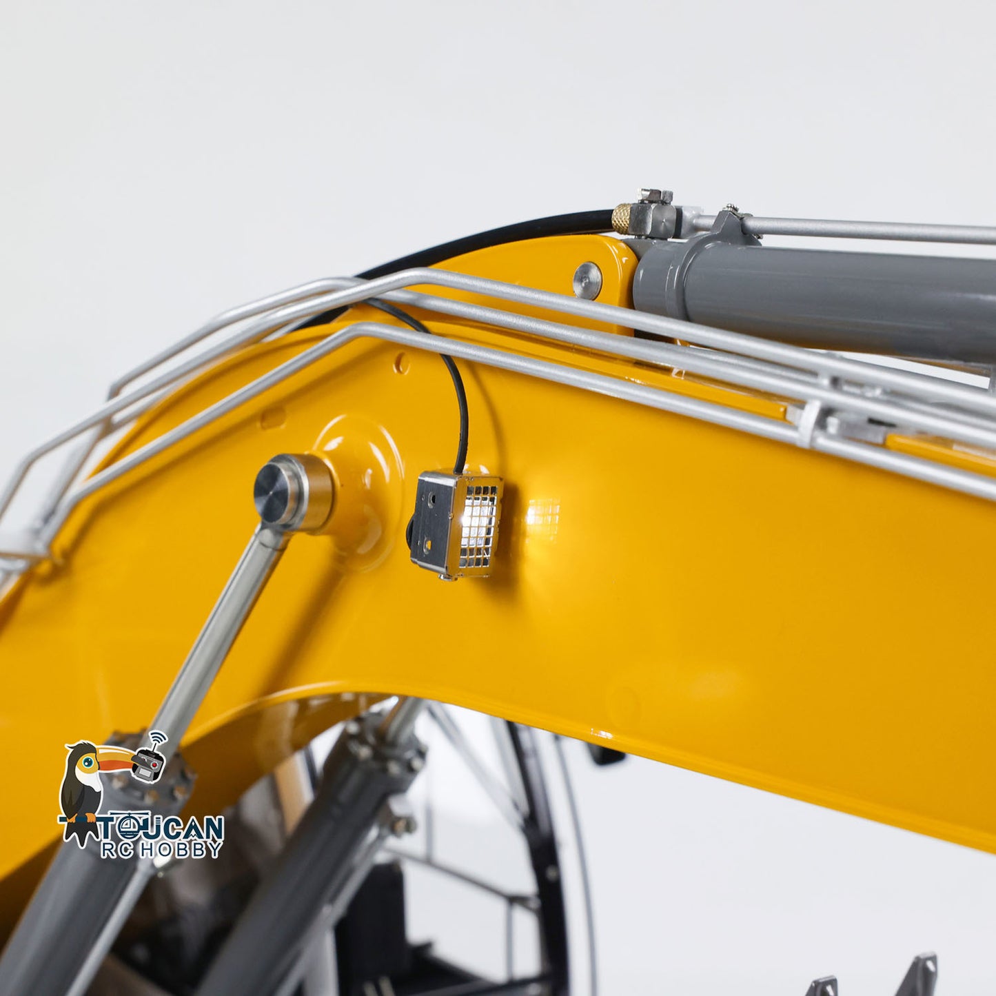 LESU 1/14 Metal RC Hydraulic Excavator LR945 Construction Vehicles PL18EV Lite