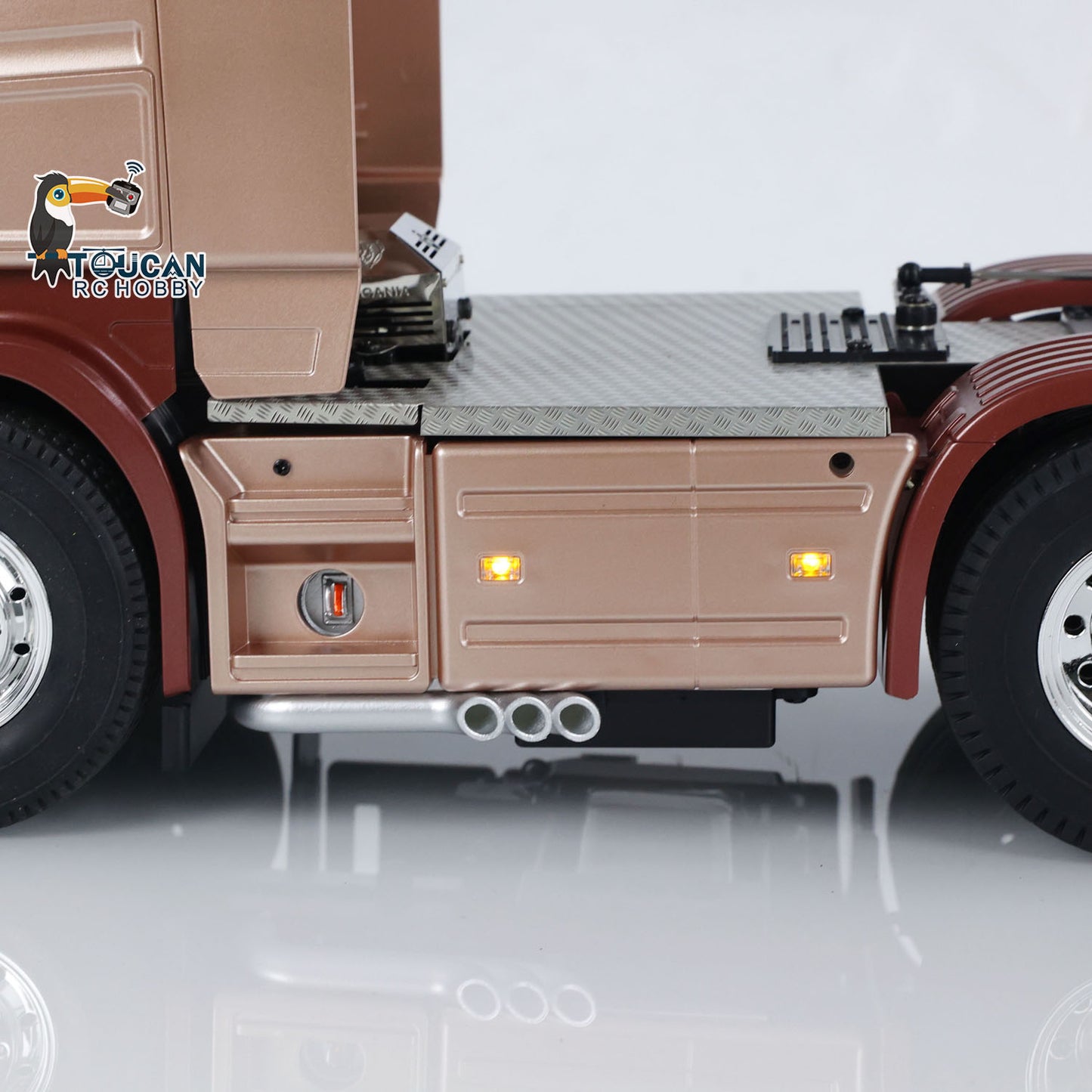 Tracteur RC à 3 essieux R620 6*4 1/14 RC Camion à télécommande DIY Camion Voiture RTR Radio ESC