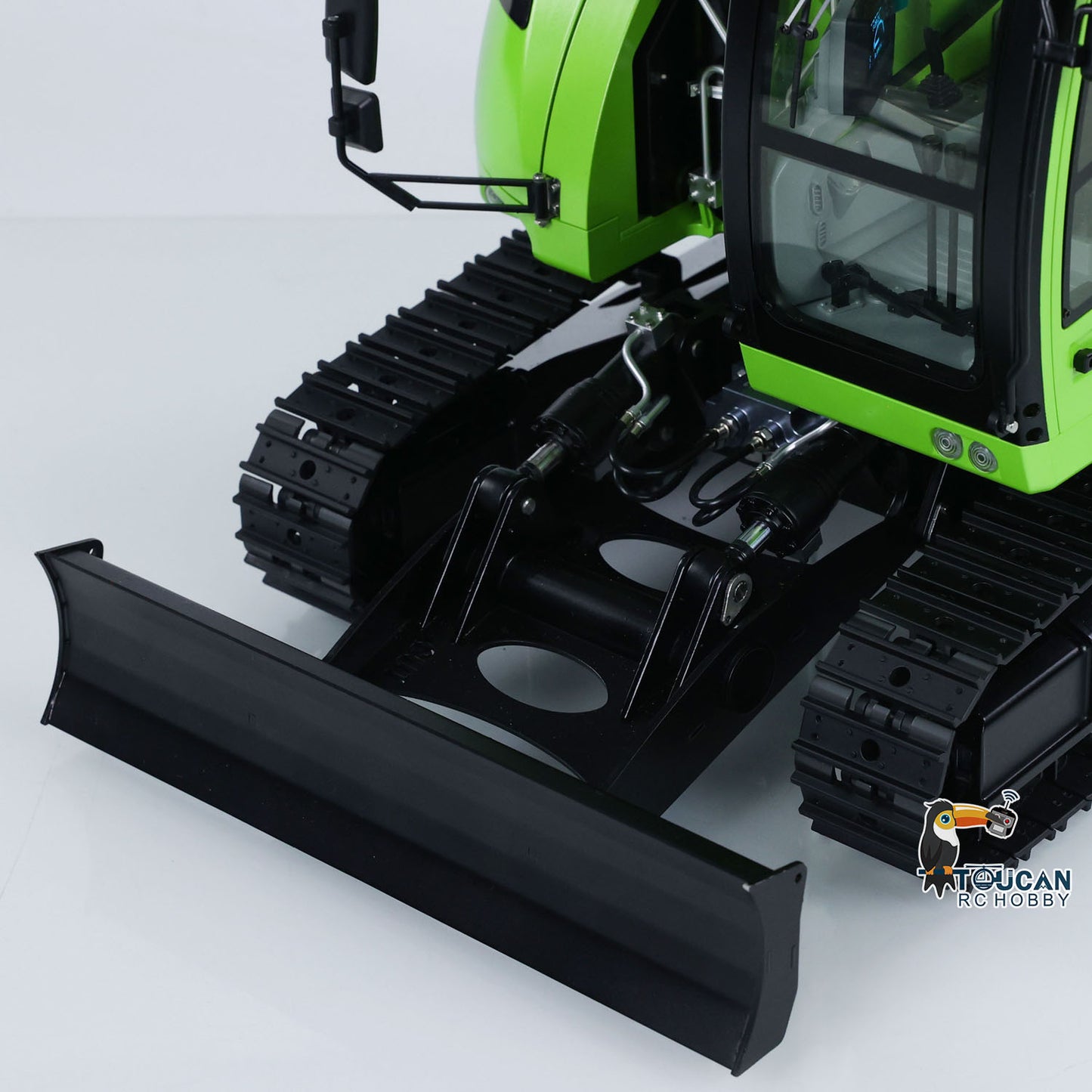 CUT Model 1/14 RC Hydraulic Excavator LR 914 Metal Remote Control Digger Model 5ways Valve RTR Construction Car ST8 Radio Battery
