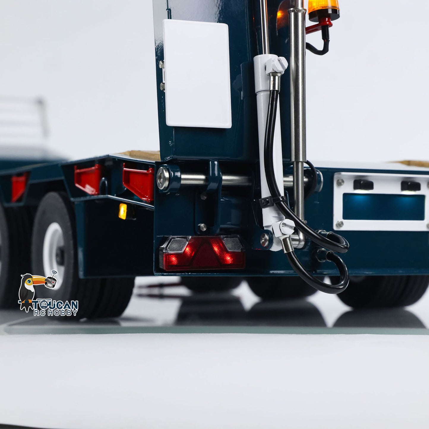 LESU Metal Trailer Hydraulic Lifting Tailboard Painted for RC Tractor Truck Car