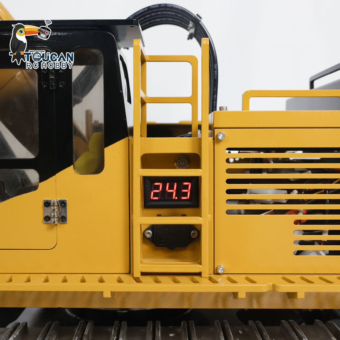 1/8 Giant Metal 385CF Heavy Duty RC Hydraulic Excavator I6S Controller