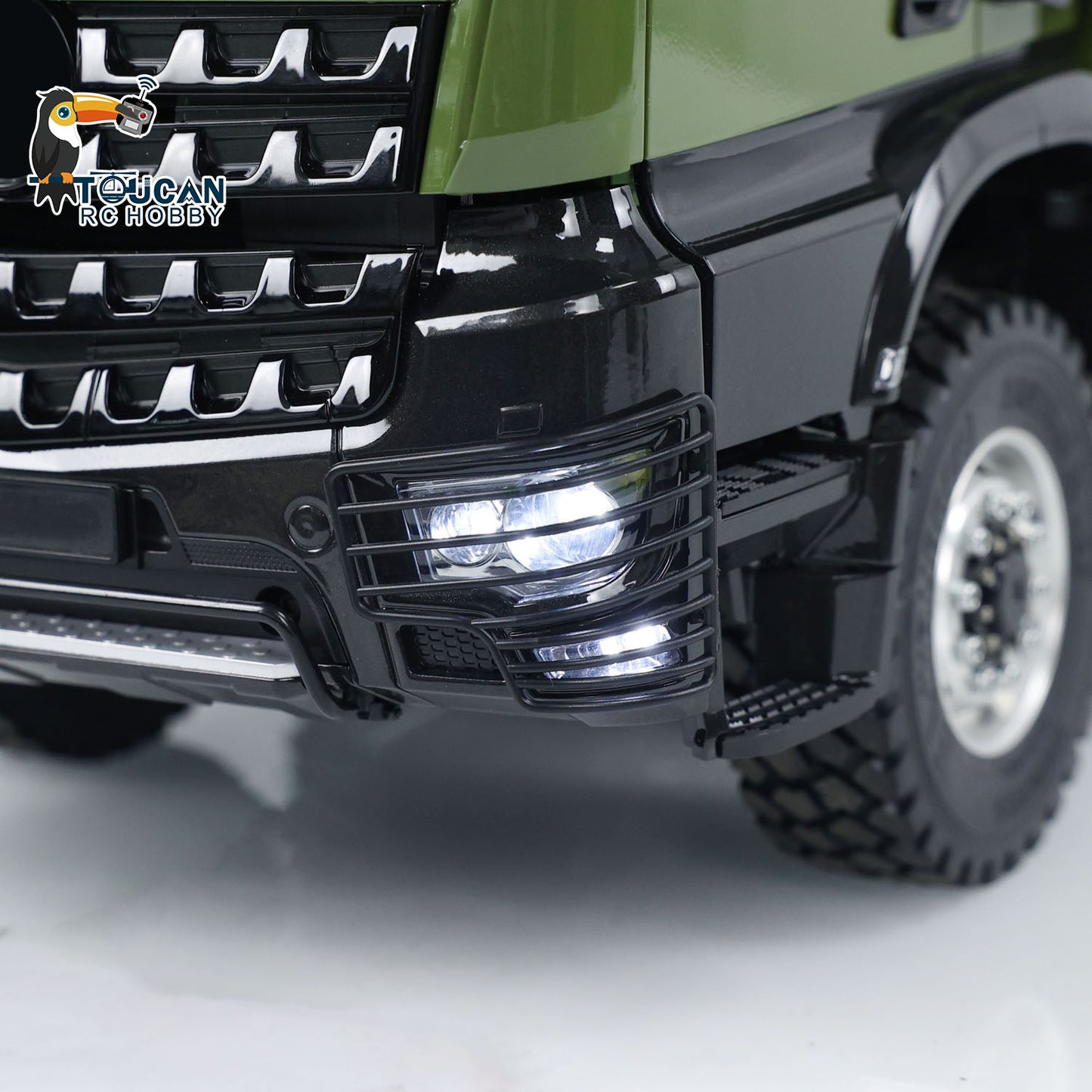 1/14 Metallchassis RC Freizeitfahrzeug 8x8 Ferngesteuerter Tourenwagen