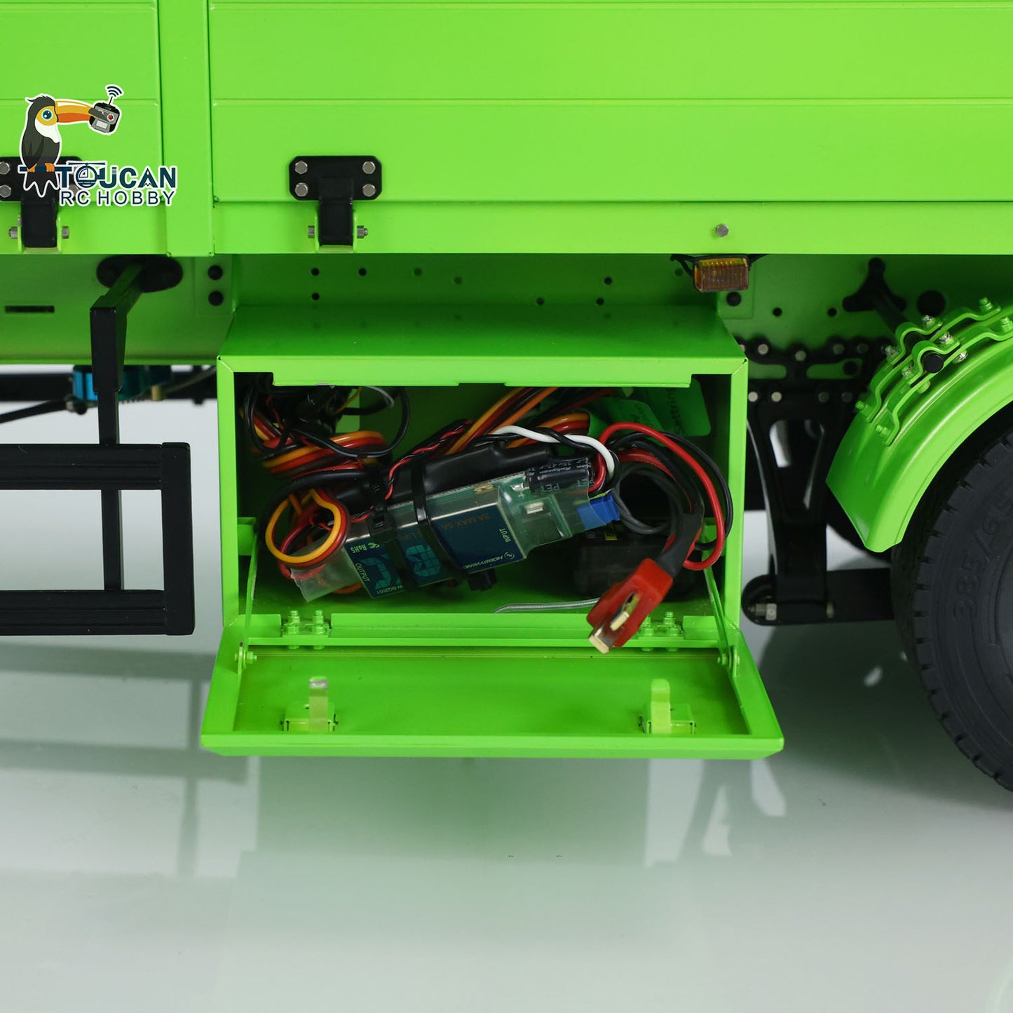 3 Axles 1/14 Metal Semi Trailer Manual Lifting Legs Lights for Remote Control Tractor Truck DIY TAMIYA Lorry Model RC Dump Truck