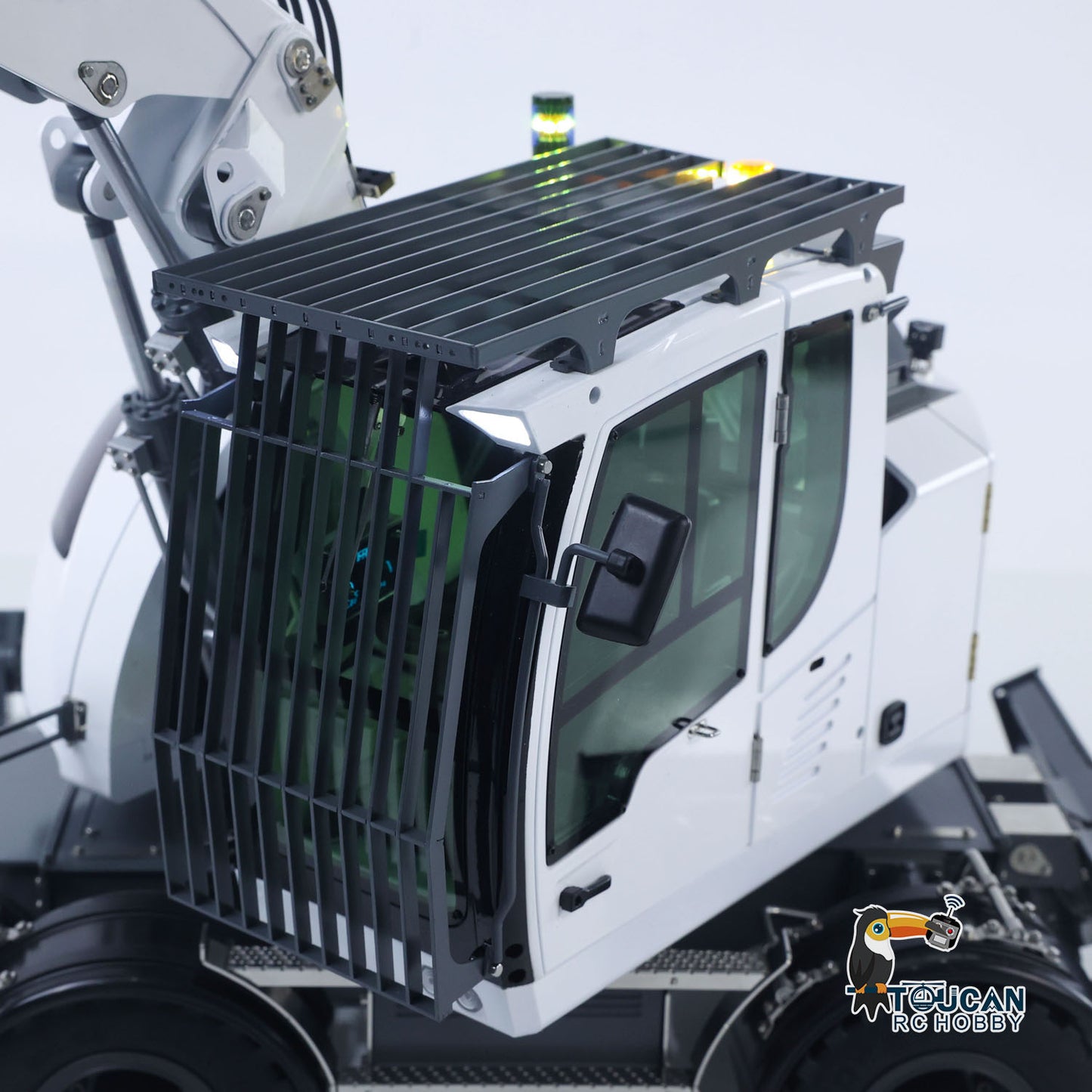 1:14 RC Hydraulic Wheeled Excavator LR914 8-ways Valve 4x4 Digger Engineering Vehicle RTR Axle Lock Upgrade Brushless Motor ESC