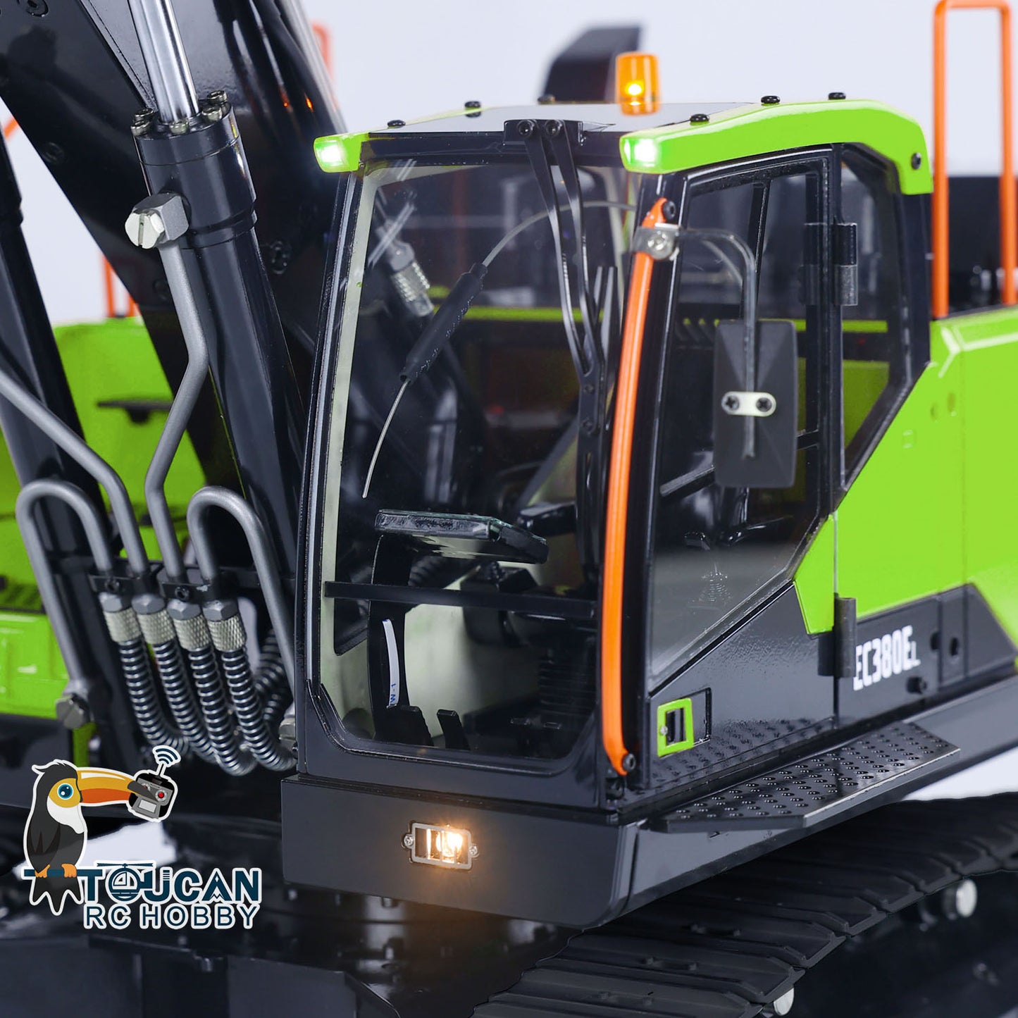 MTM 1/14 RC PNP EC380 3-Arms Metal Tracked Excavator Digger With Hydraulic Clamshell Bucket