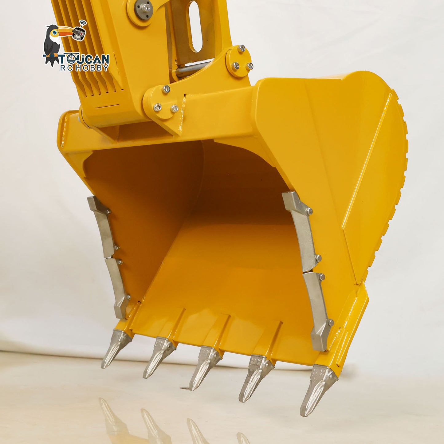 Huge 1/8 RC Hydraulic Excavator 395 Metal Heavy Duty Digger RTR Radio Controlled Construction Vehicles Models Flysky Radio