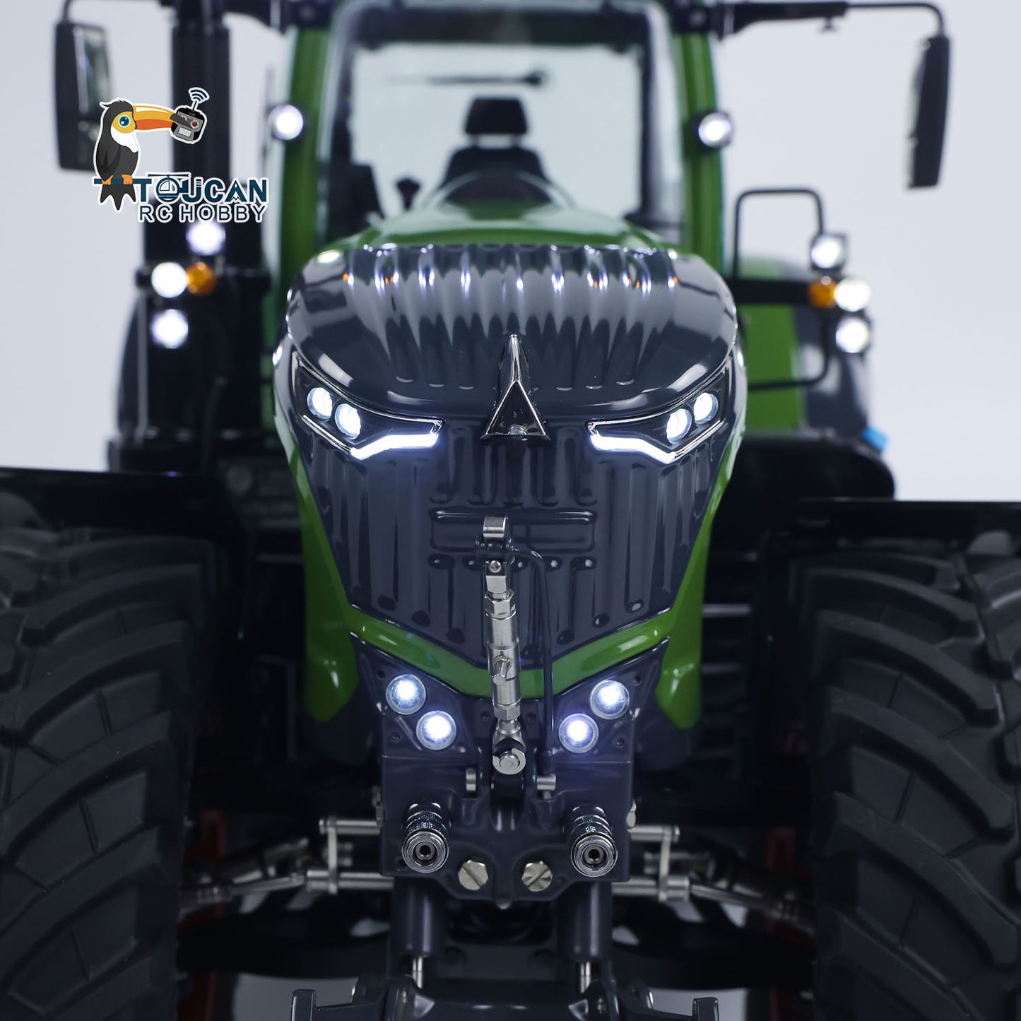 LESU AOUE 1050 4x4 1/14 Hydraulic Metal RC Tractor With Radio Battery Smoke Unit Upgrade Sound System