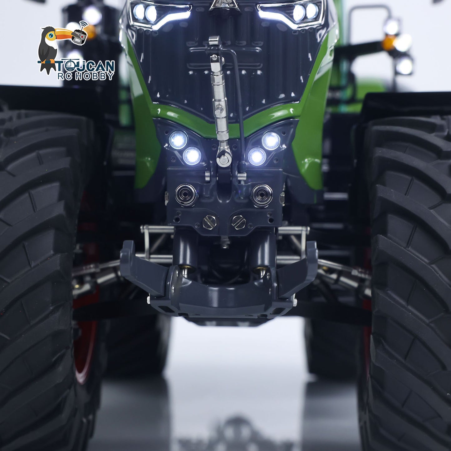 LESU AOUE 1050 4x4 1/14 Hydraulic Metal RC Tractor With Radio Battery Smoke Unit Upgrade Sound System