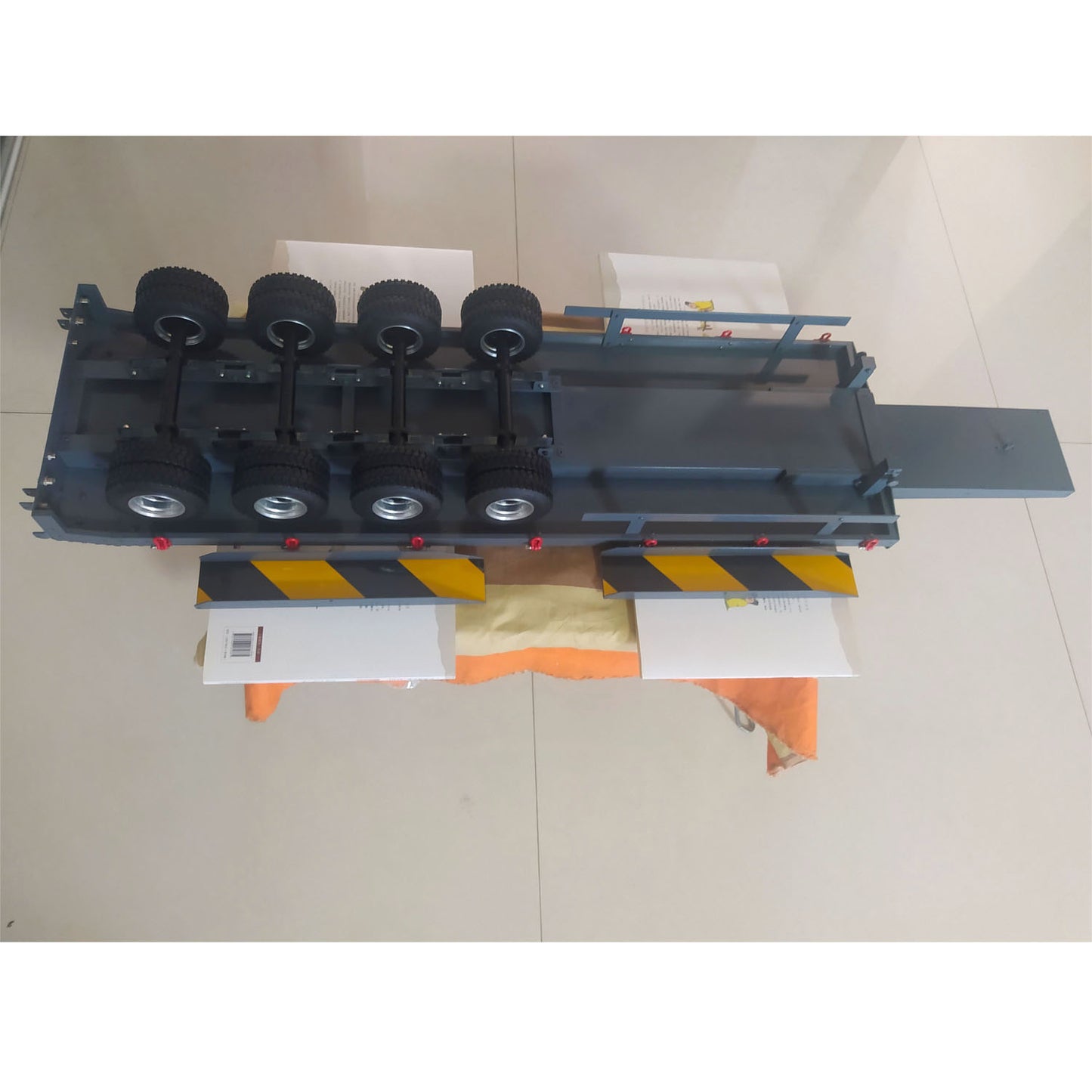 1/14 Metal Semi-trailer 4-Axle Trailer for 1/14 RC Tractor Truck