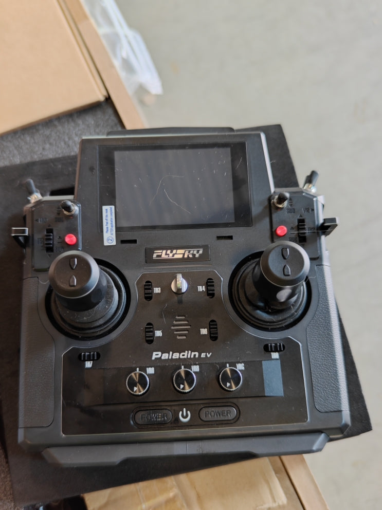 Second Hand Canada Stock EC380 1/14 RC Hydraulic Excavator Wheeled 3-arm Remote Control Diggers Model