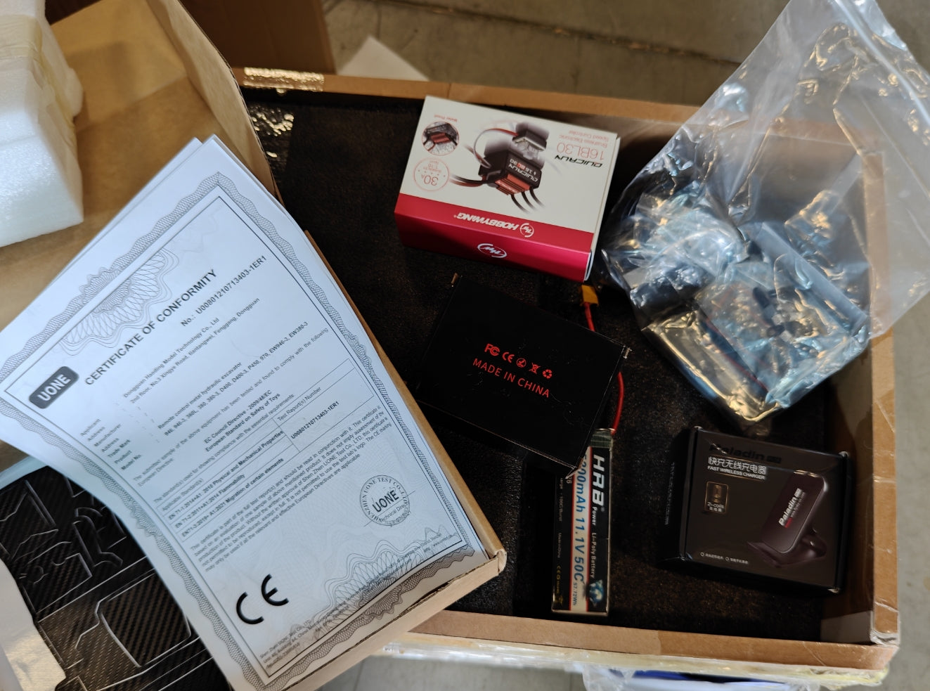 Second Hand Canada Stock EC380 1/14 RC Hydraulic Excavator Wheeled 3-arm Remote Control Diggers Model