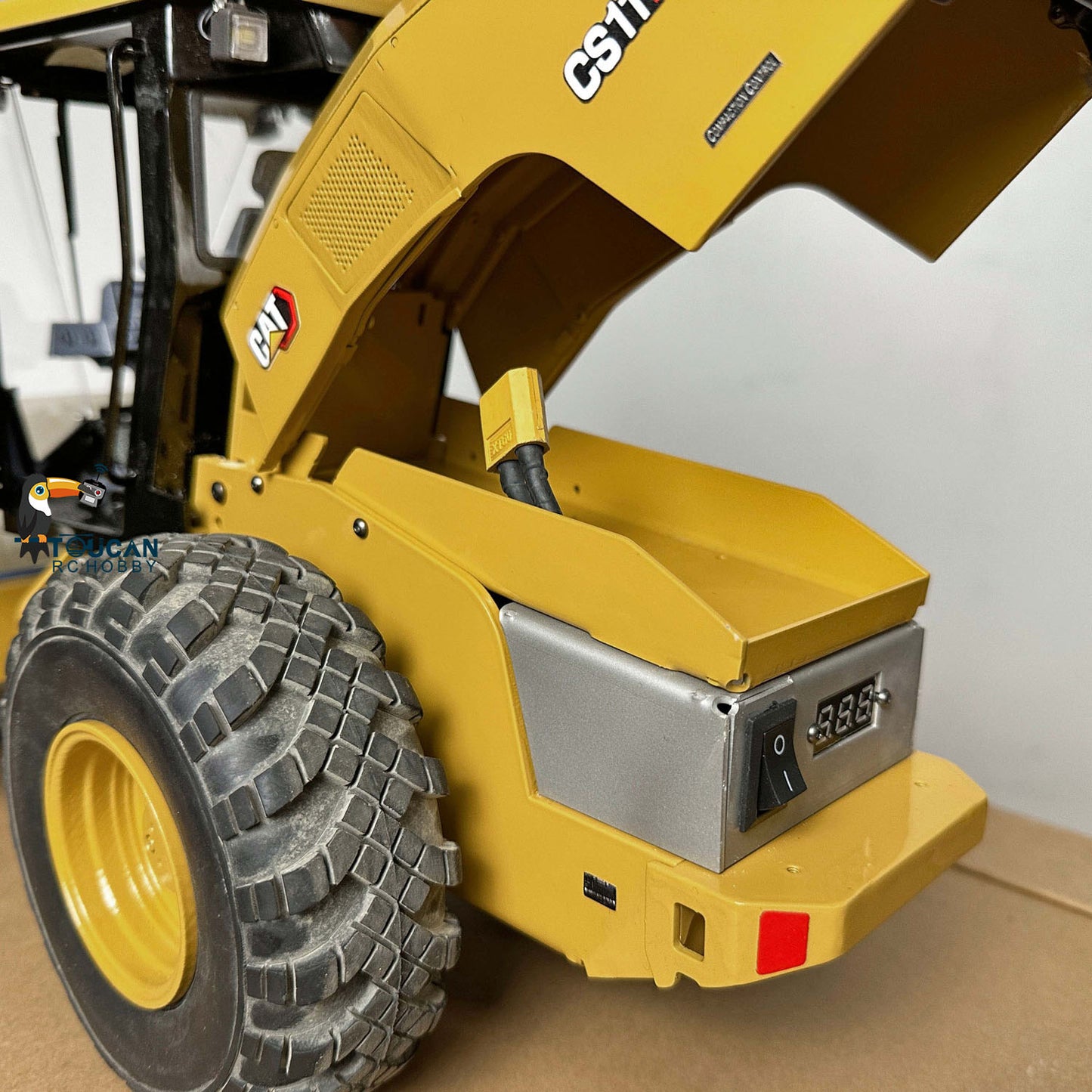 Rouleau compresseur RC en métal CS11 1/12 modèle PNP